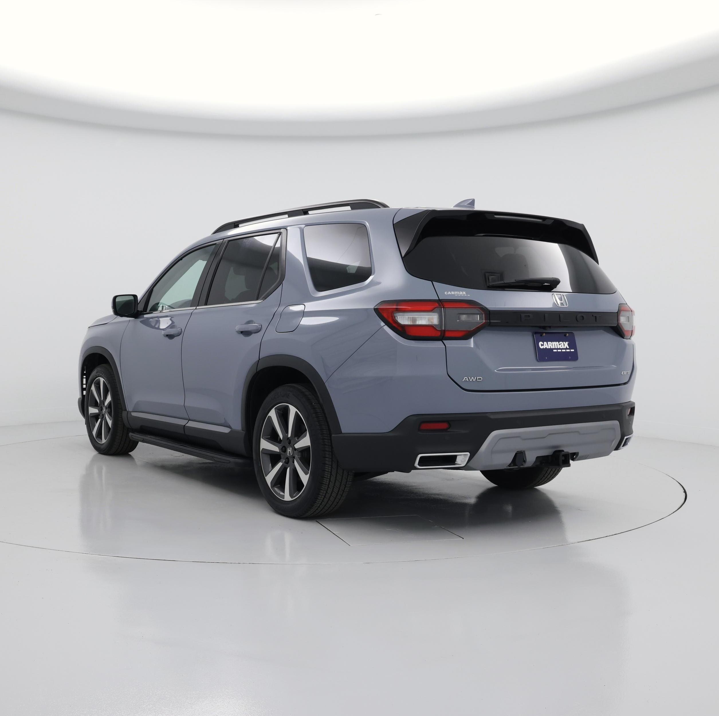 Thumbnail: 2023 Honda Pilot - 2