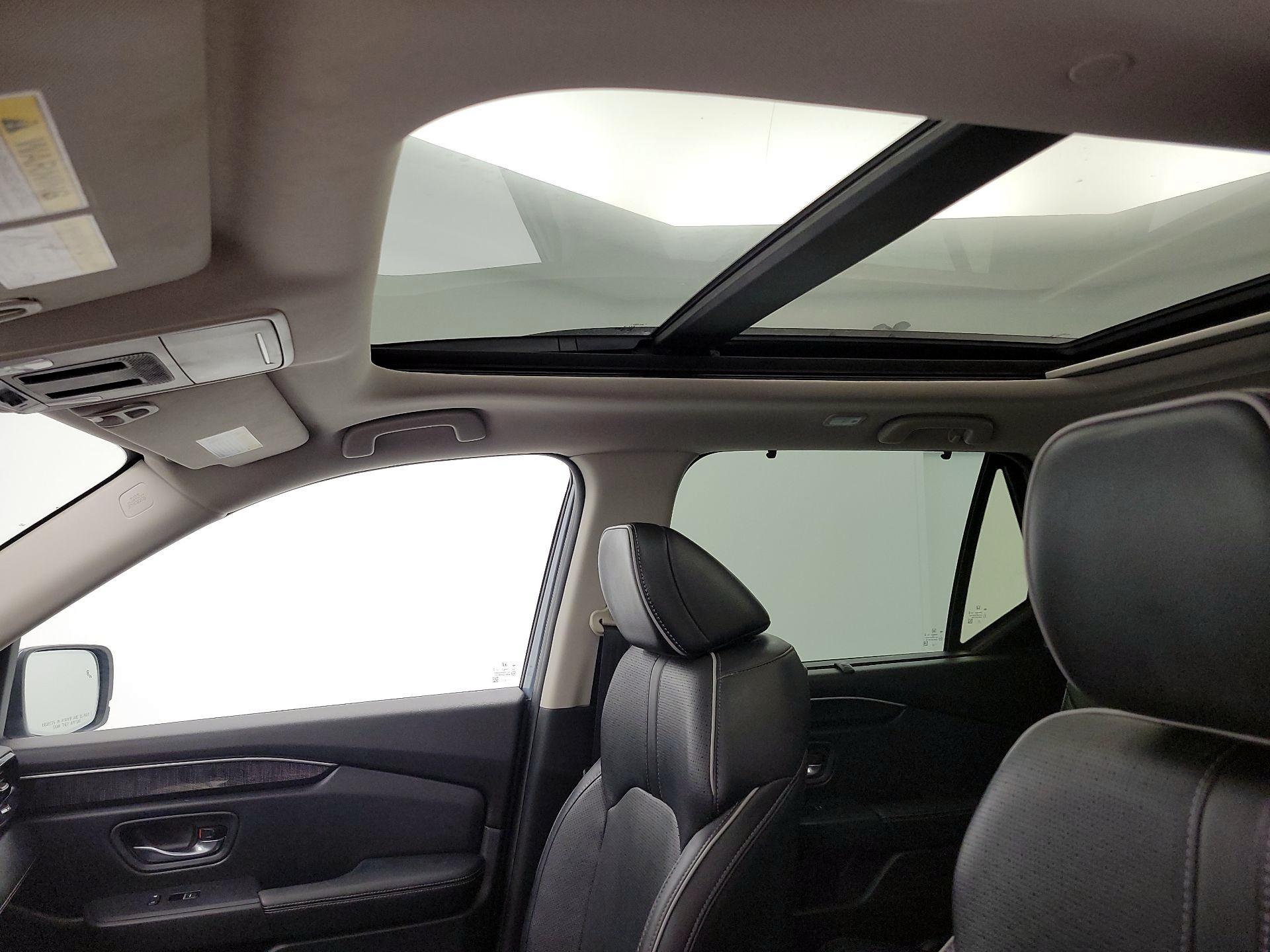 Thumbnail: 2023 Honda Pilot - 20