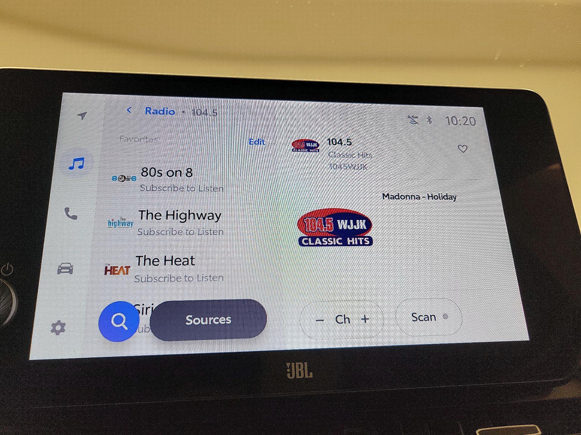 Thumbnail: 2023 Toyota RAV4 - 15