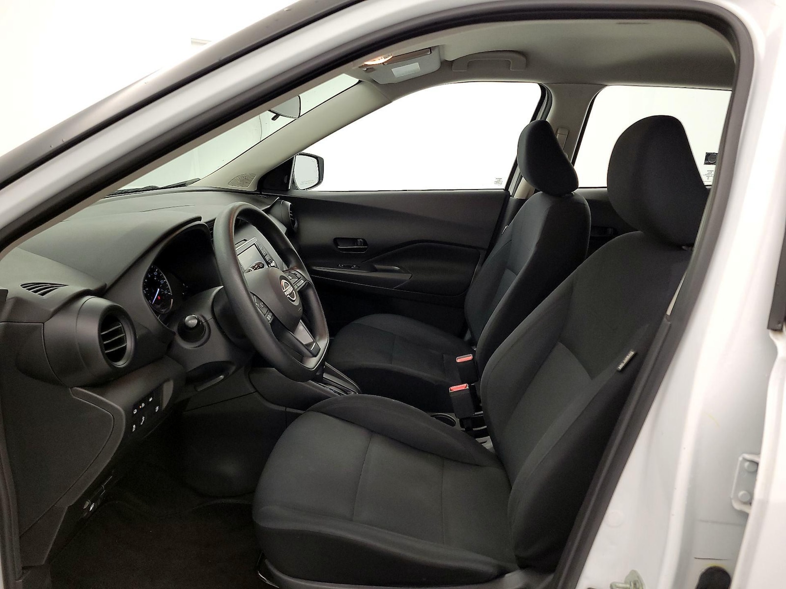 2023 Nissan Kicks S - Photo 12