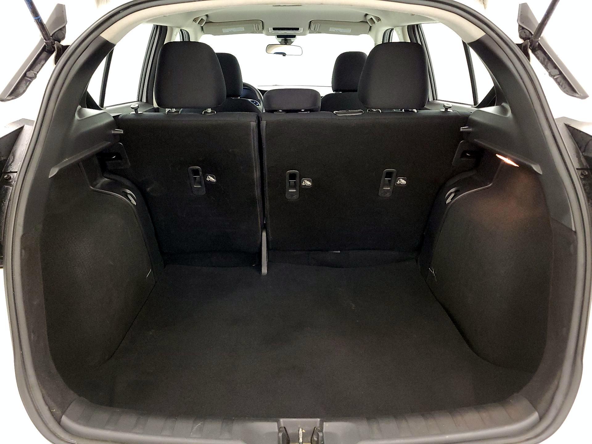 Thumbnail: 2023 Nissan Kicks - 20