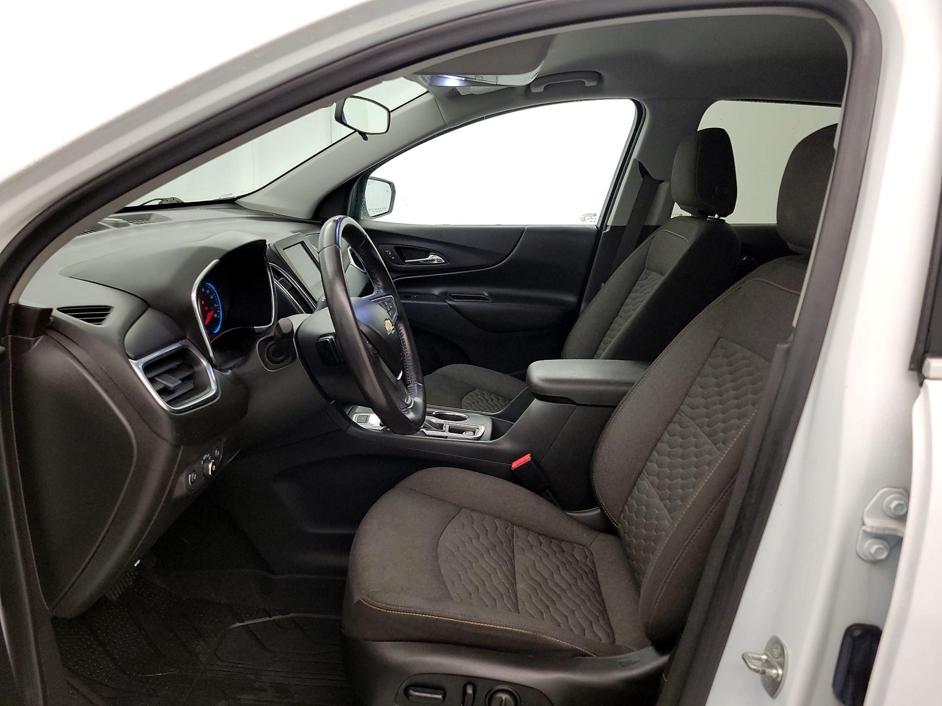 Thumbnail: 2020 Chevrolet Equinox - 11