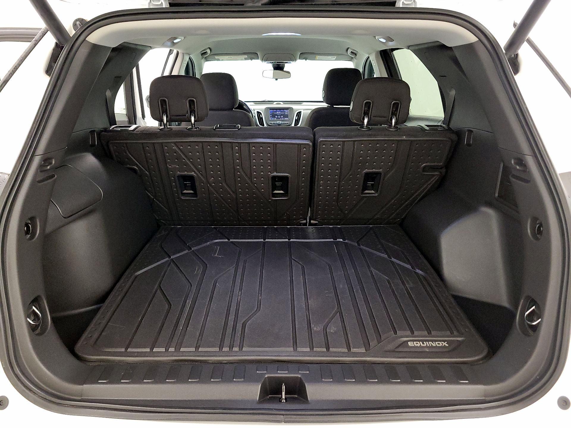 Thumbnail: 2020 Chevrolet Equinox - 20