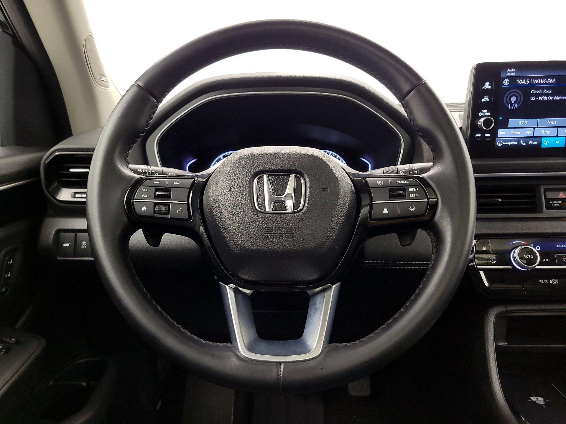 Thumbnail: 2023 Honda Pilot - 10