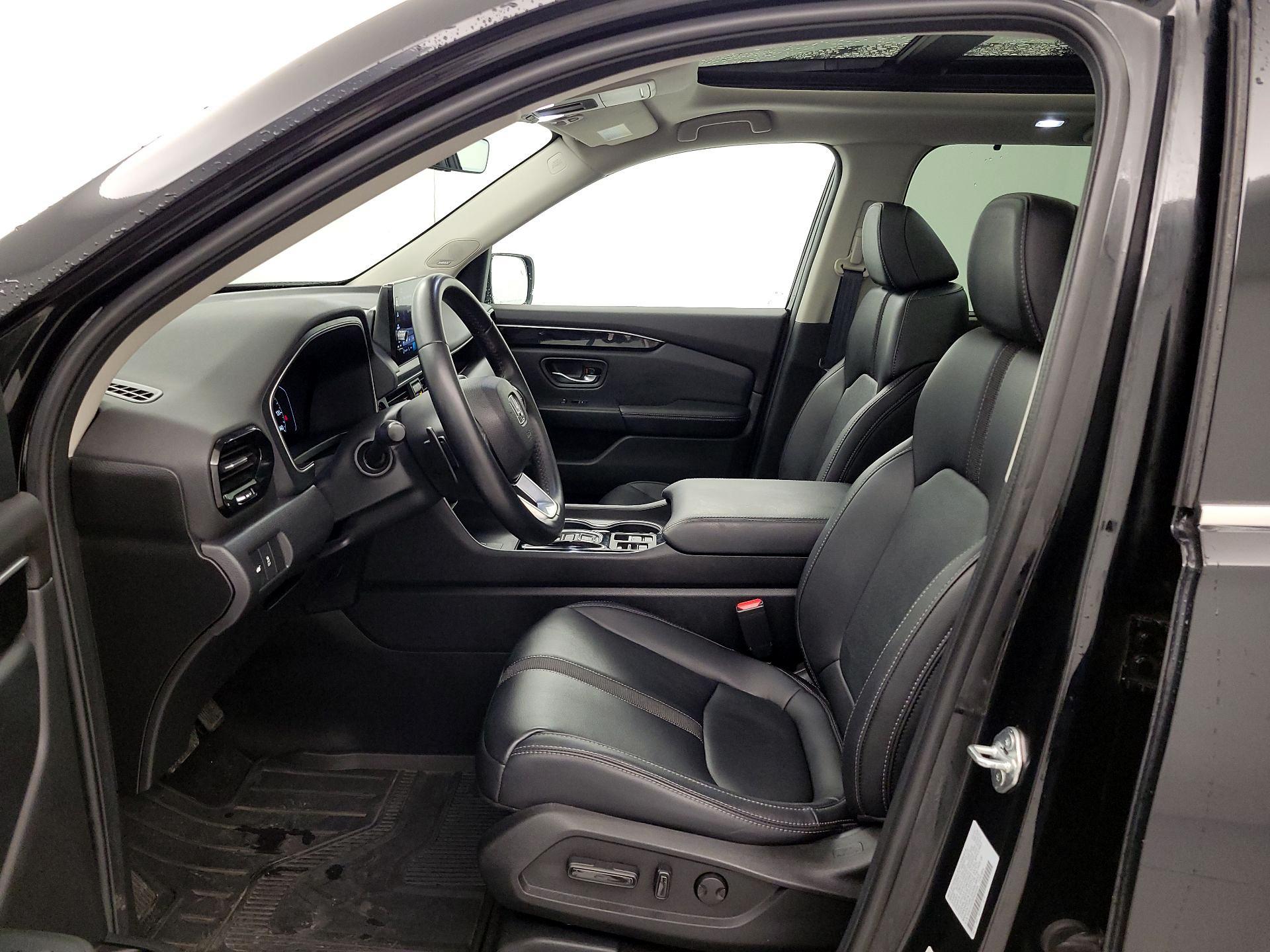 Thumbnail: 2023 Honda Pilot - 11