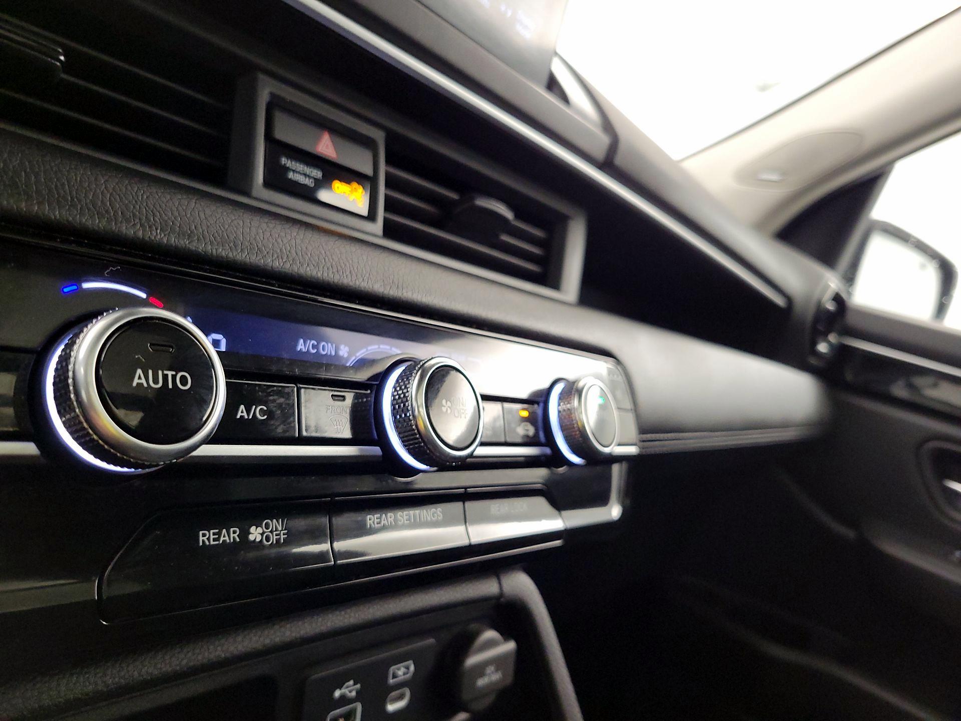 Thumbnail: 2023 Honda Pilot - 16