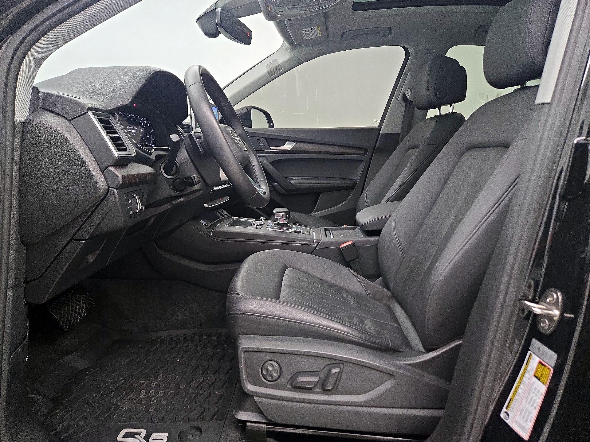 Thumbnail: 2019 Audi Q5 - 11