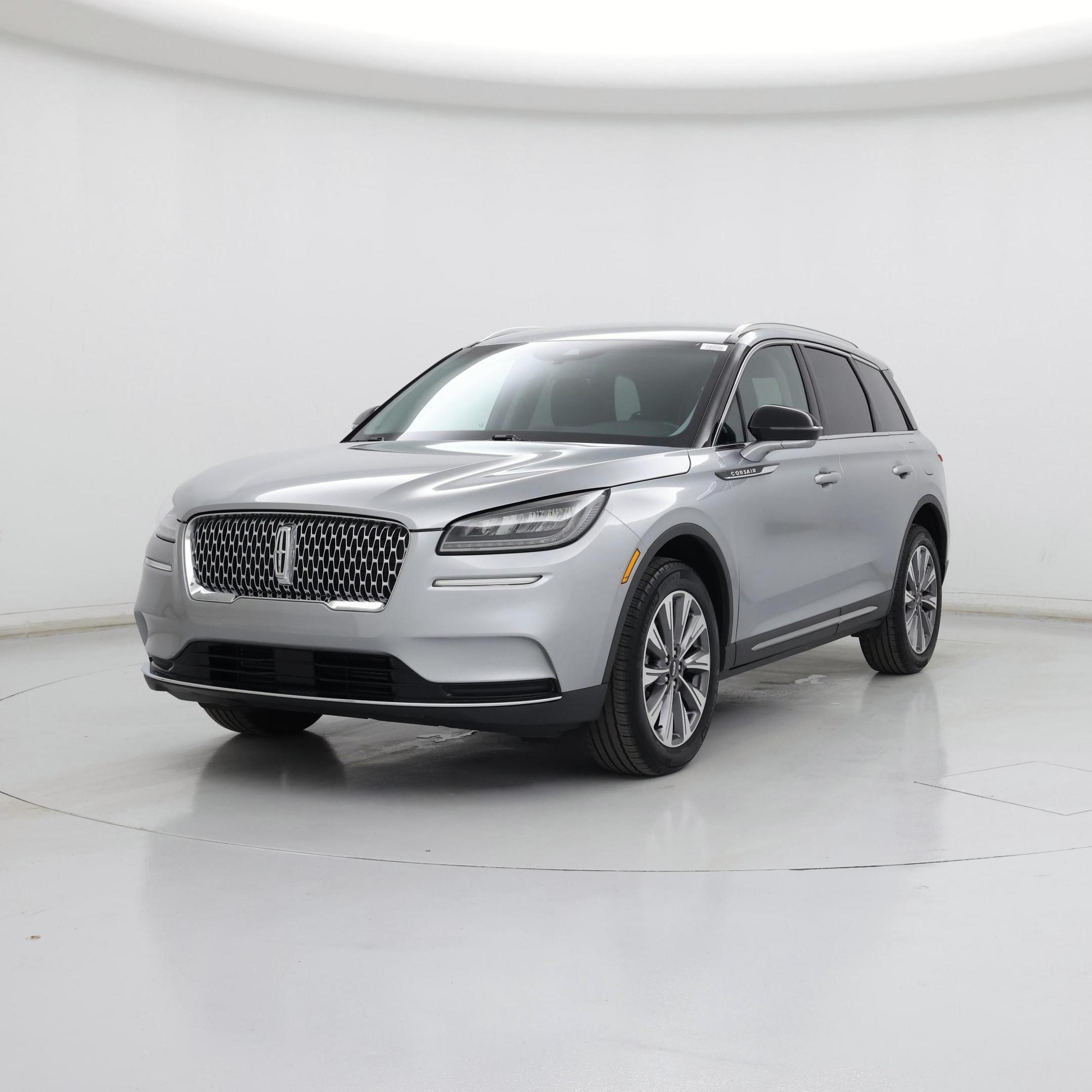 Thumbnail: 2022 Lincoln Corsair - 4