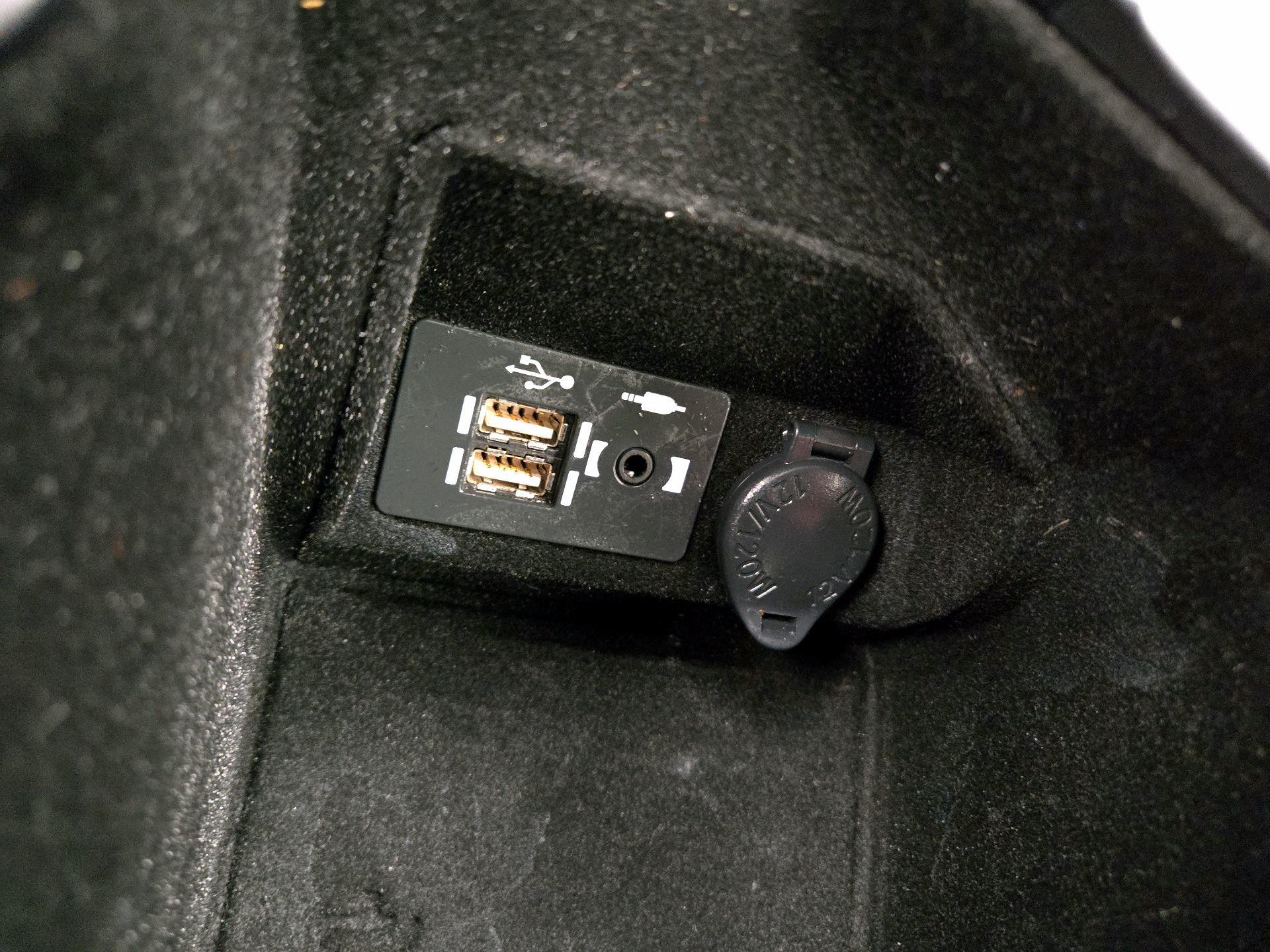 Thumbnail: 2025 Lexus IS - 18