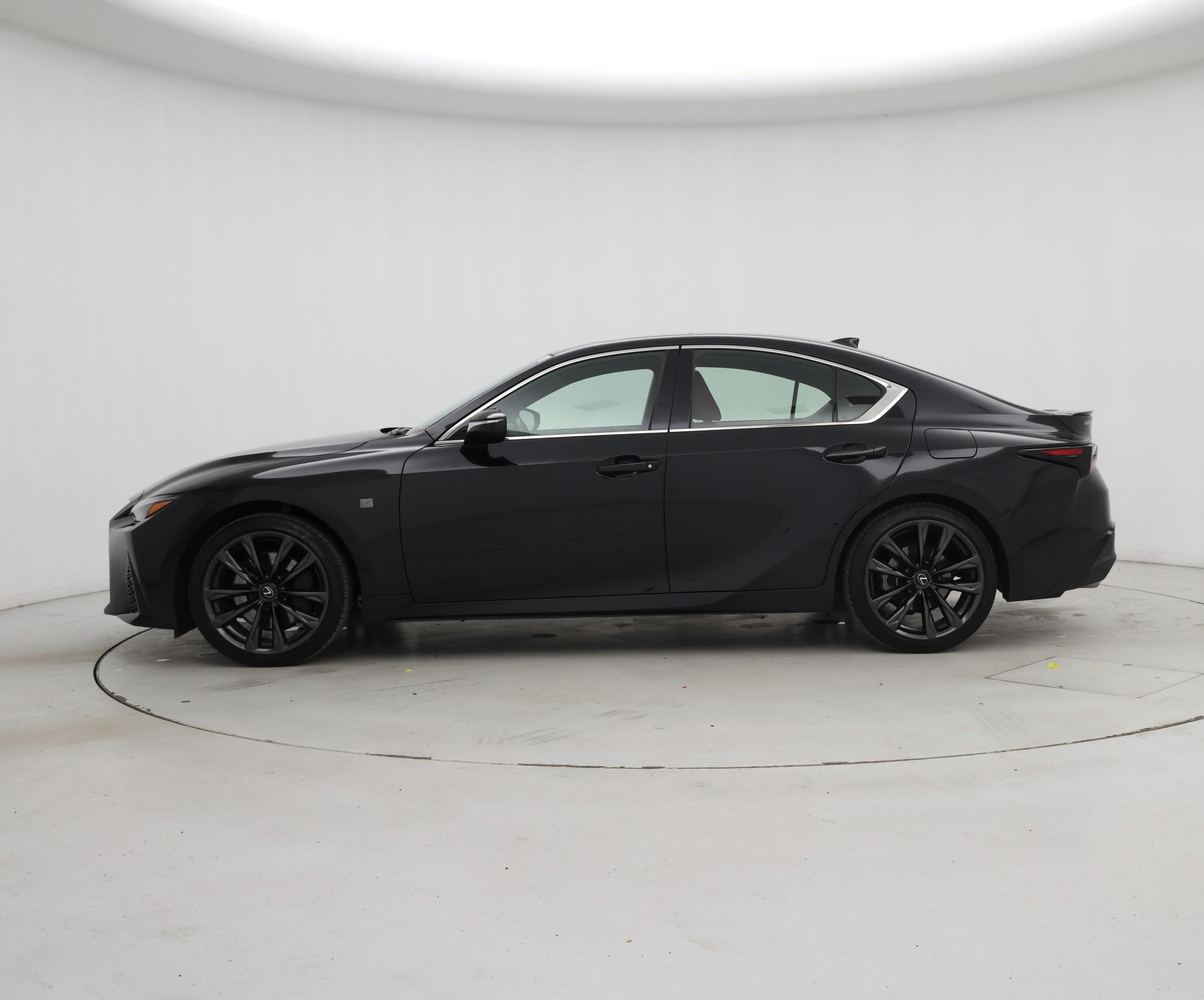 Thumbnail: 2025 Lexus IS - 3