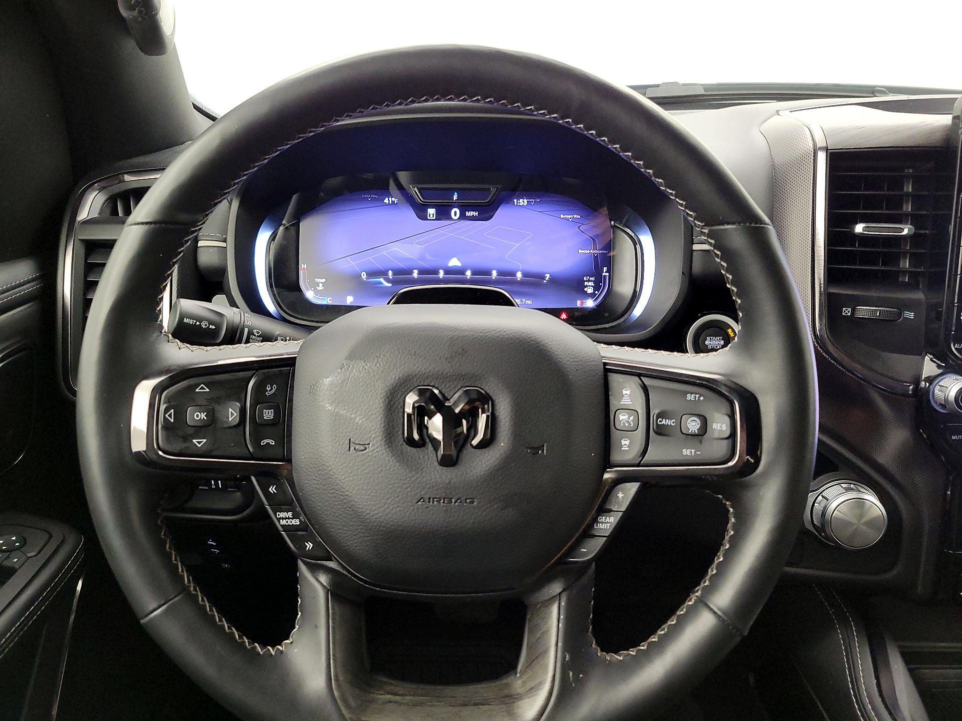 Thumbnail: 2025 RAM 1500 - 10