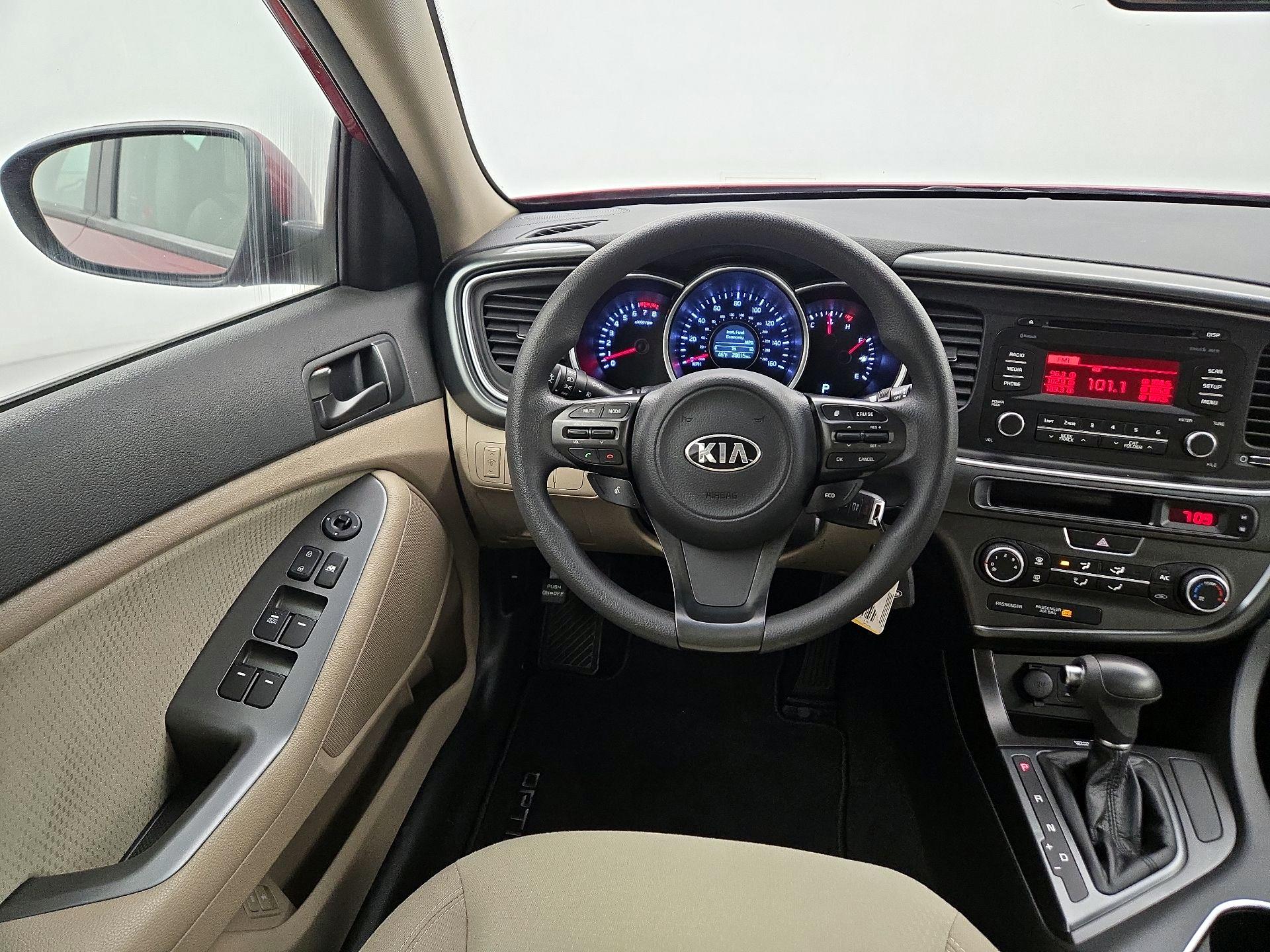 Thumbnail: 2015 Kia Optima - 10