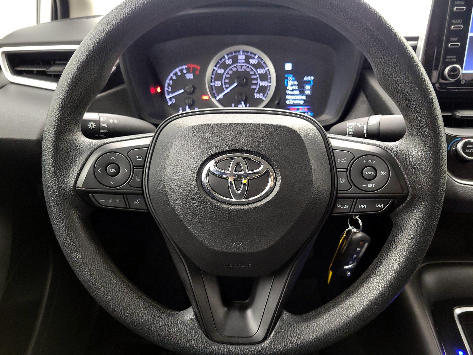 Thumbnail: 2021 Toyota Corolla - 10