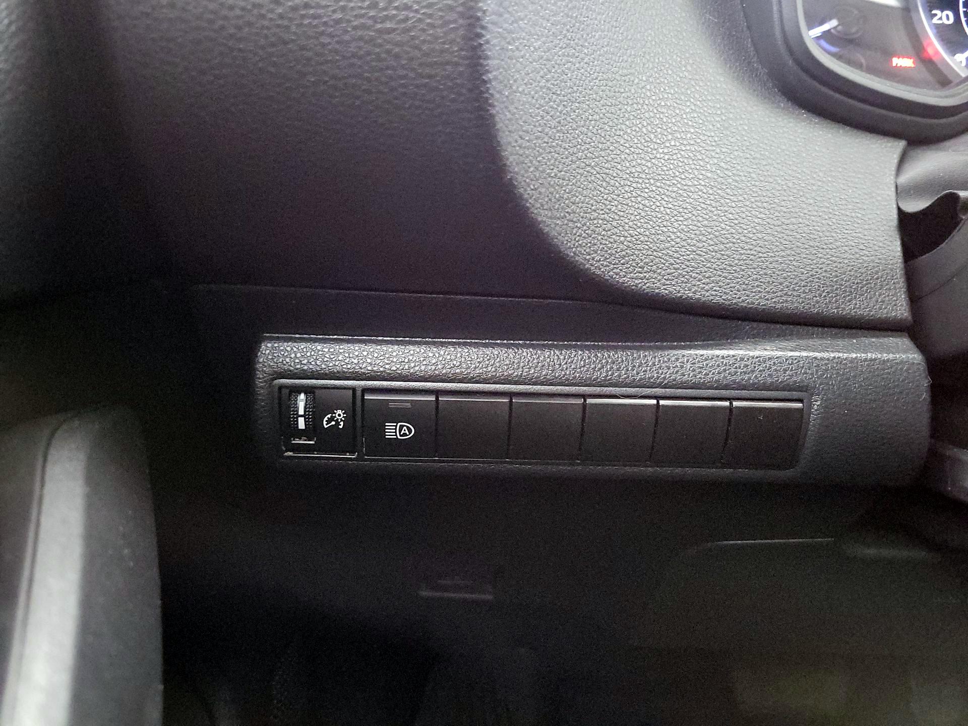 Thumbnail: 2021 Toyota Corolla - 13