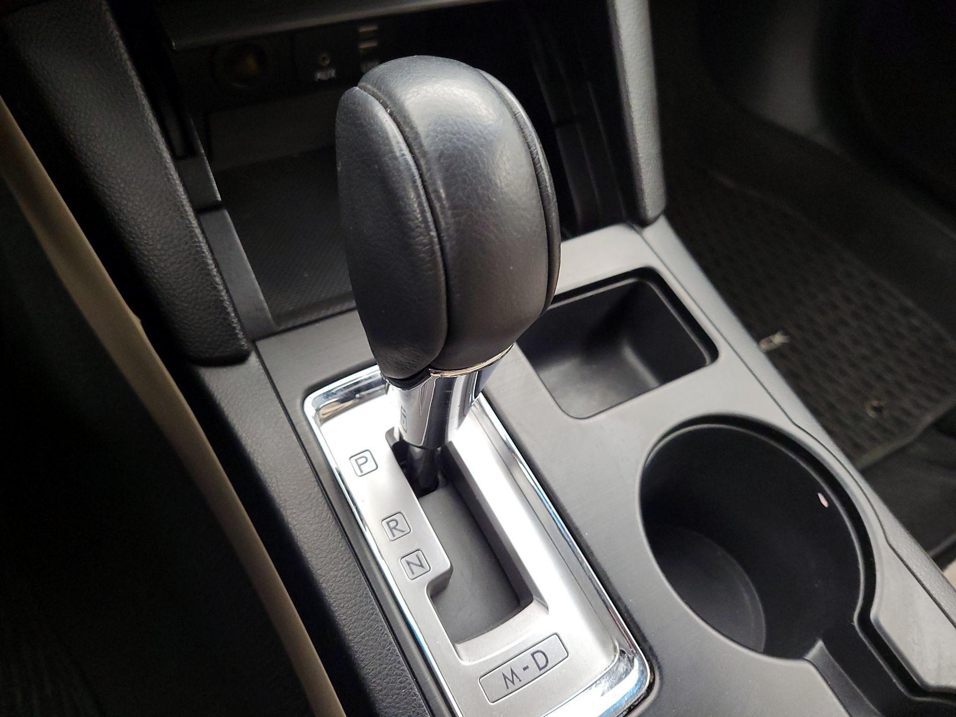 Thumbnail: 2016 Subaru Outback - 17