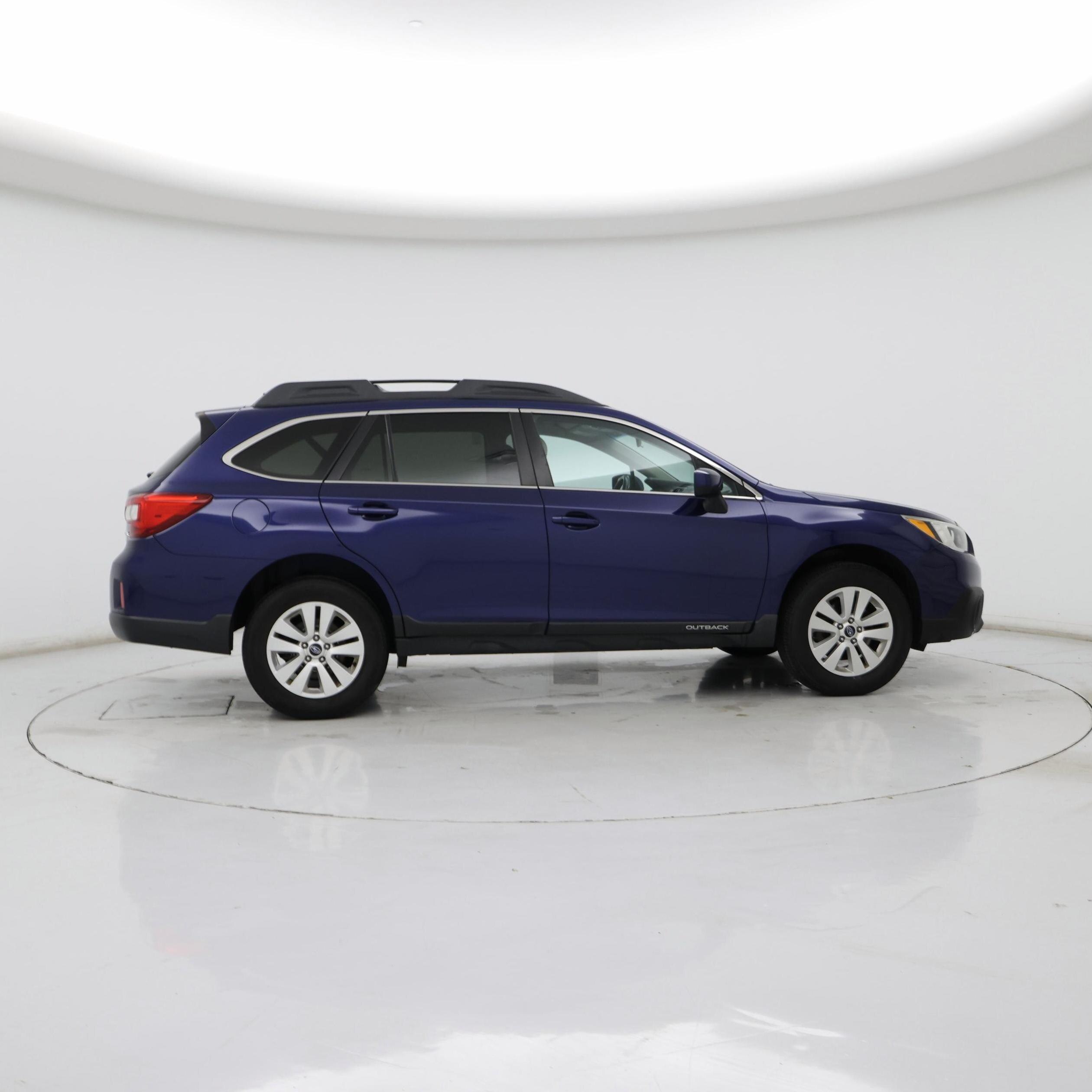Thumbnail: 2016 Subaru Outback - 7