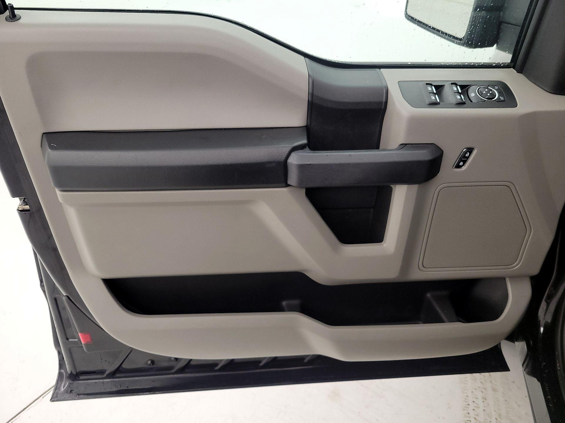 Thumbnail: 2019 Ford F-150 - 12