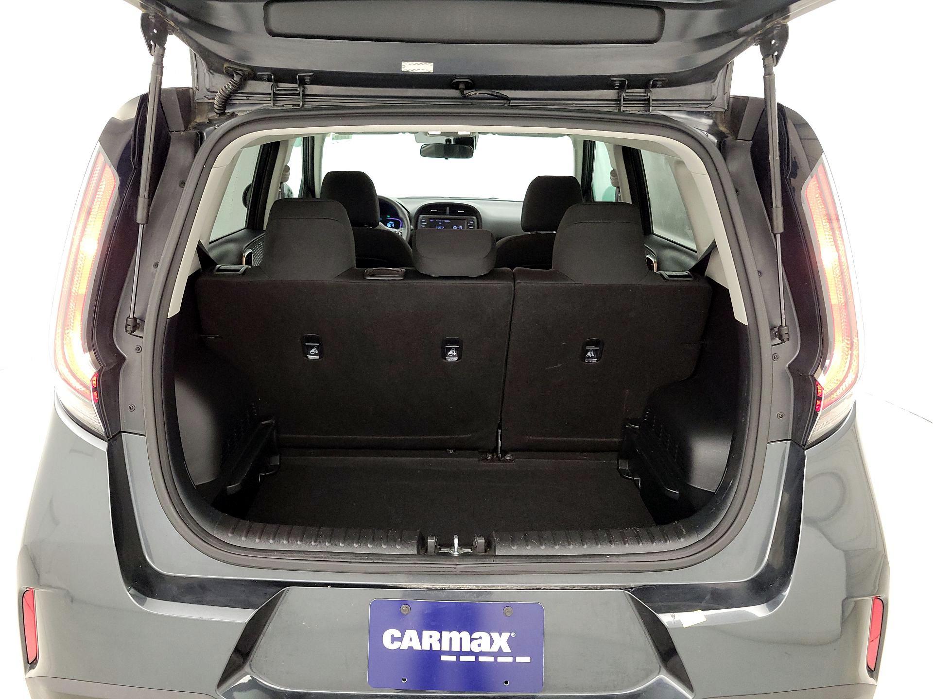 Thumbnail: 2023 Kia Soul - 20