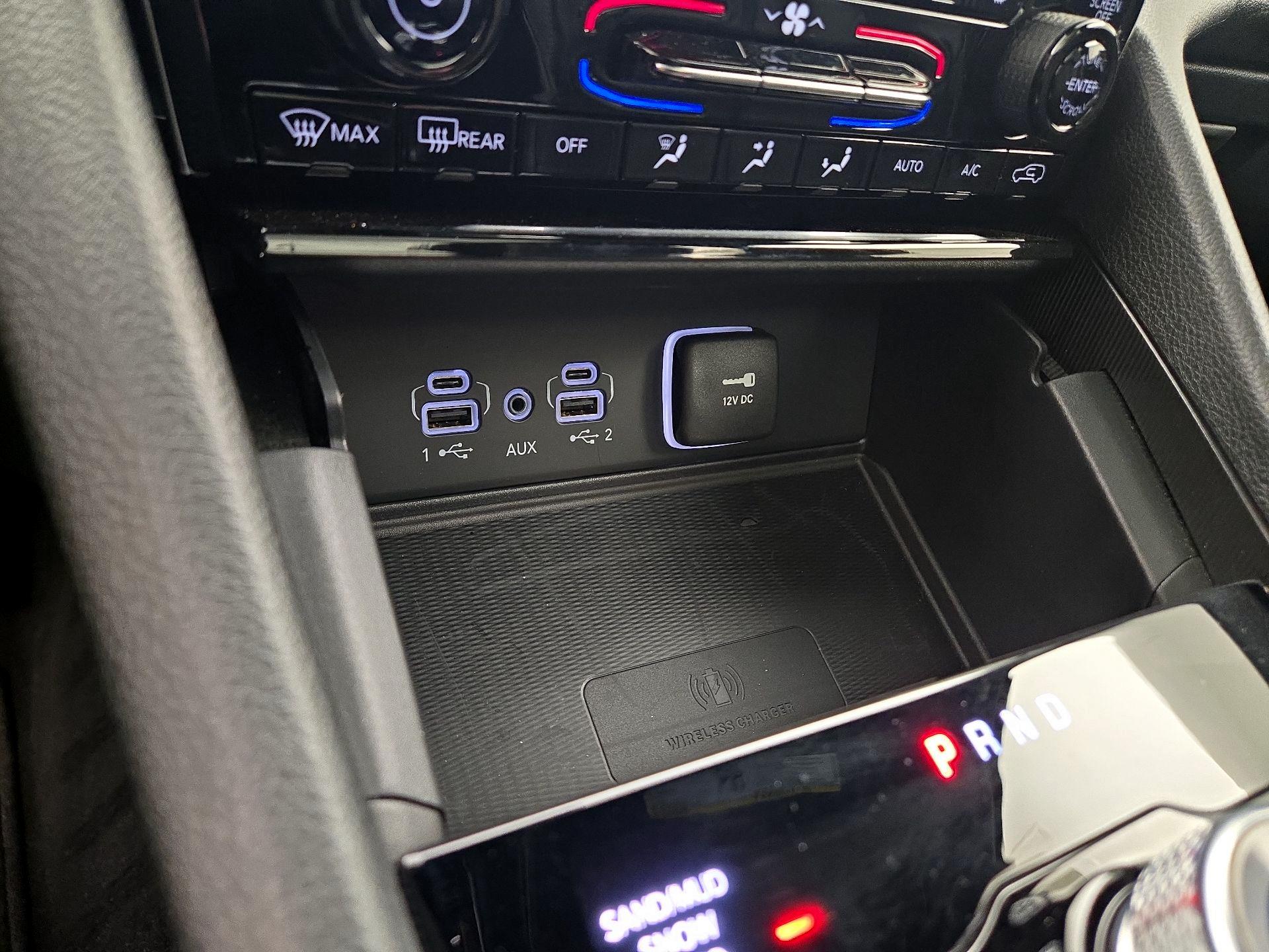 Thumbnail: 2024 Jeep Grand Cherokee - 19