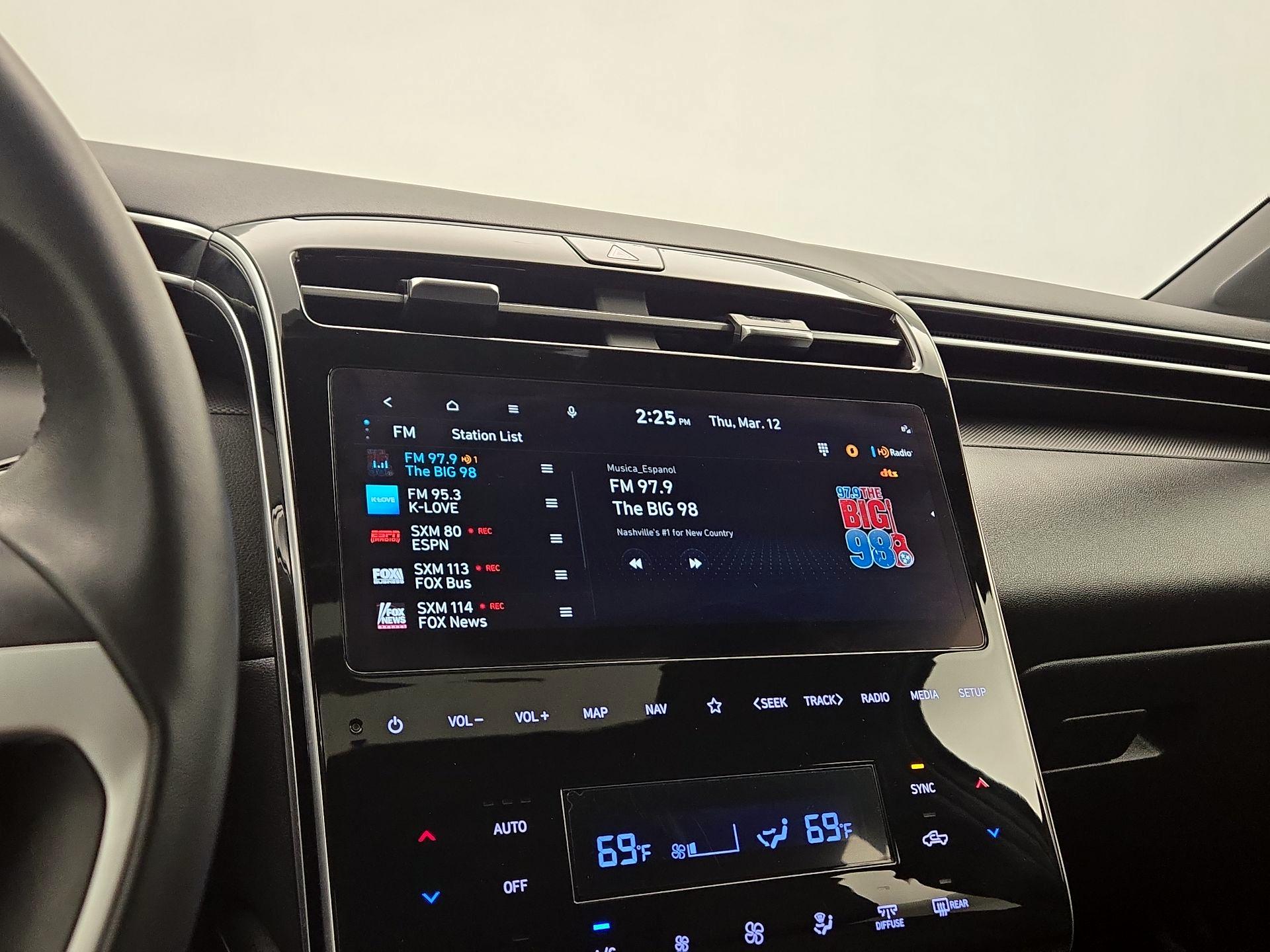 Thumbnail: 2024 Hyundai Santa Cruz - 16