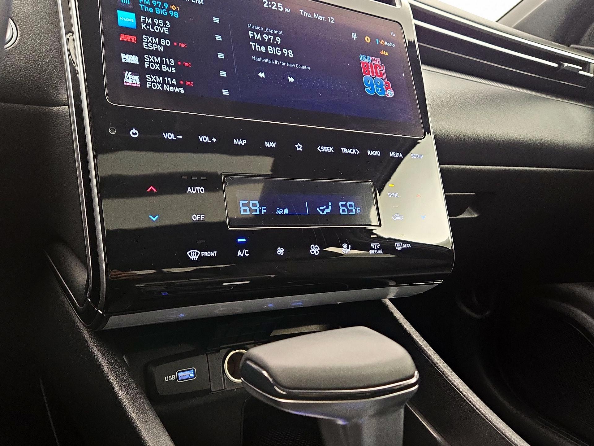 Thumbnail: 2024 Hyundai Santa Cruz - 17