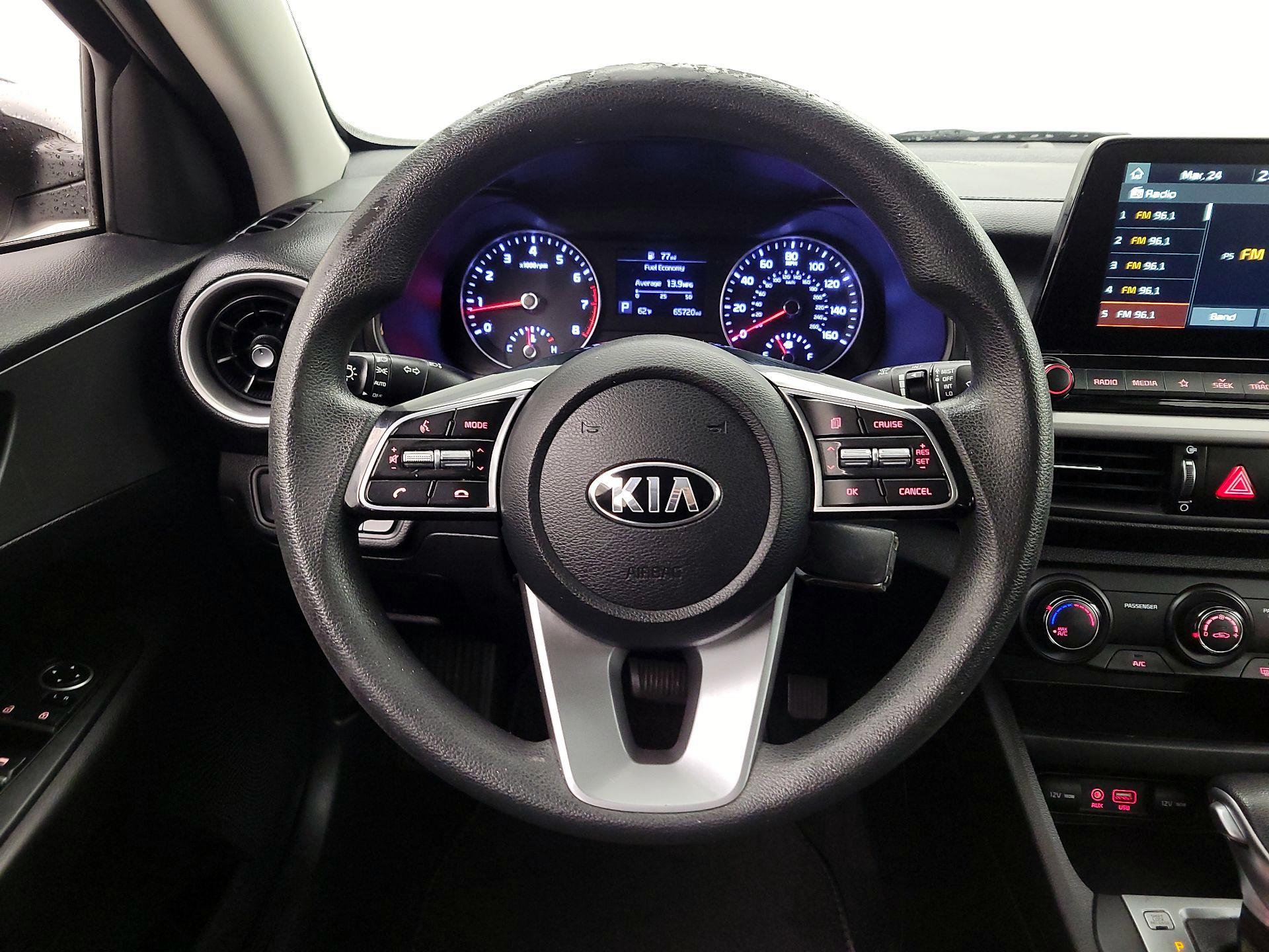 Thumbnail: 2020 Kia Forte - 10