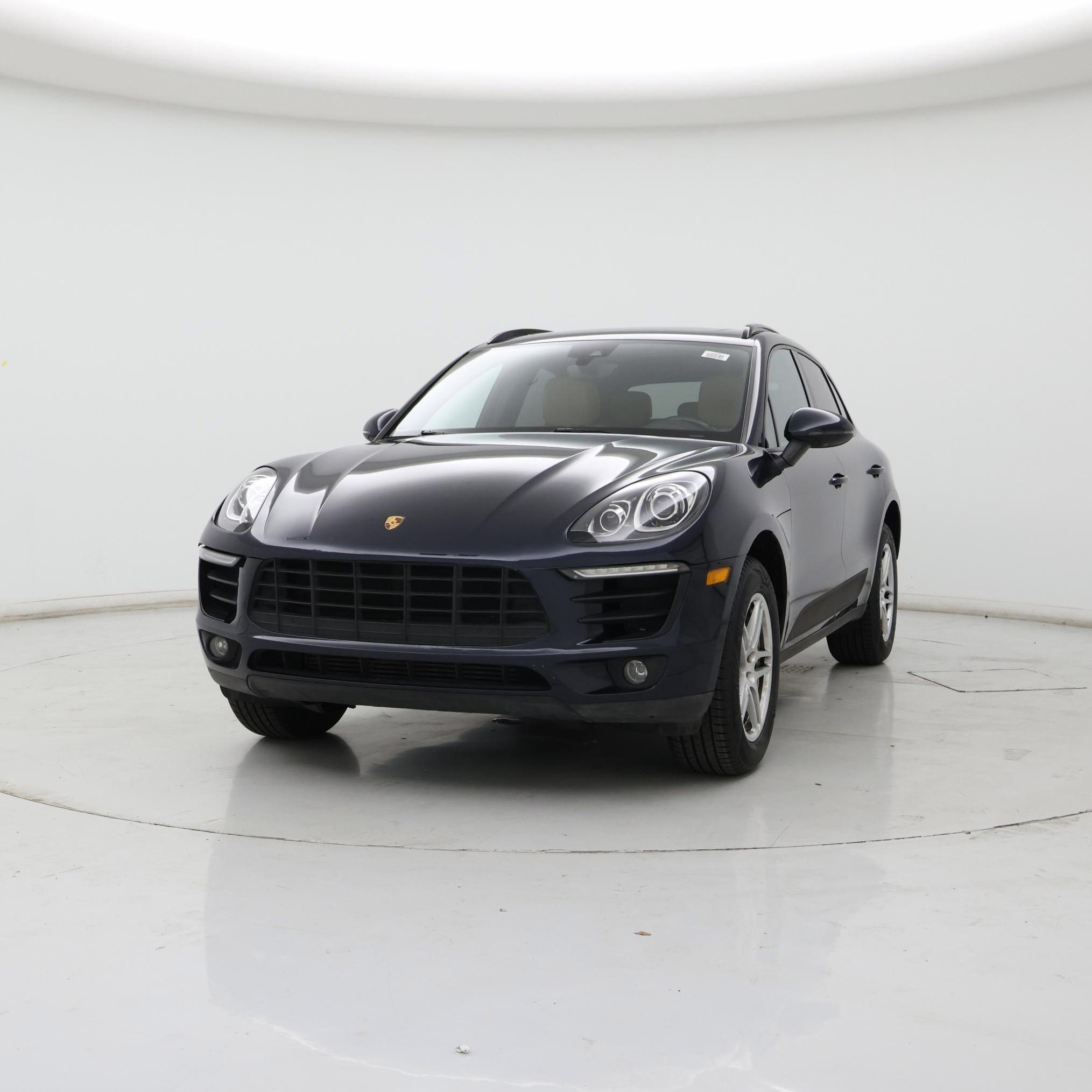 Thumbnail: 2017 Porsche Macan - 4