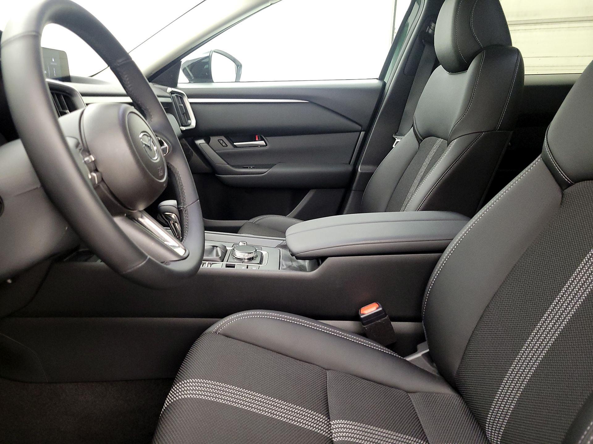 Thumbnail: 2025 Mazda CX-50 - 11