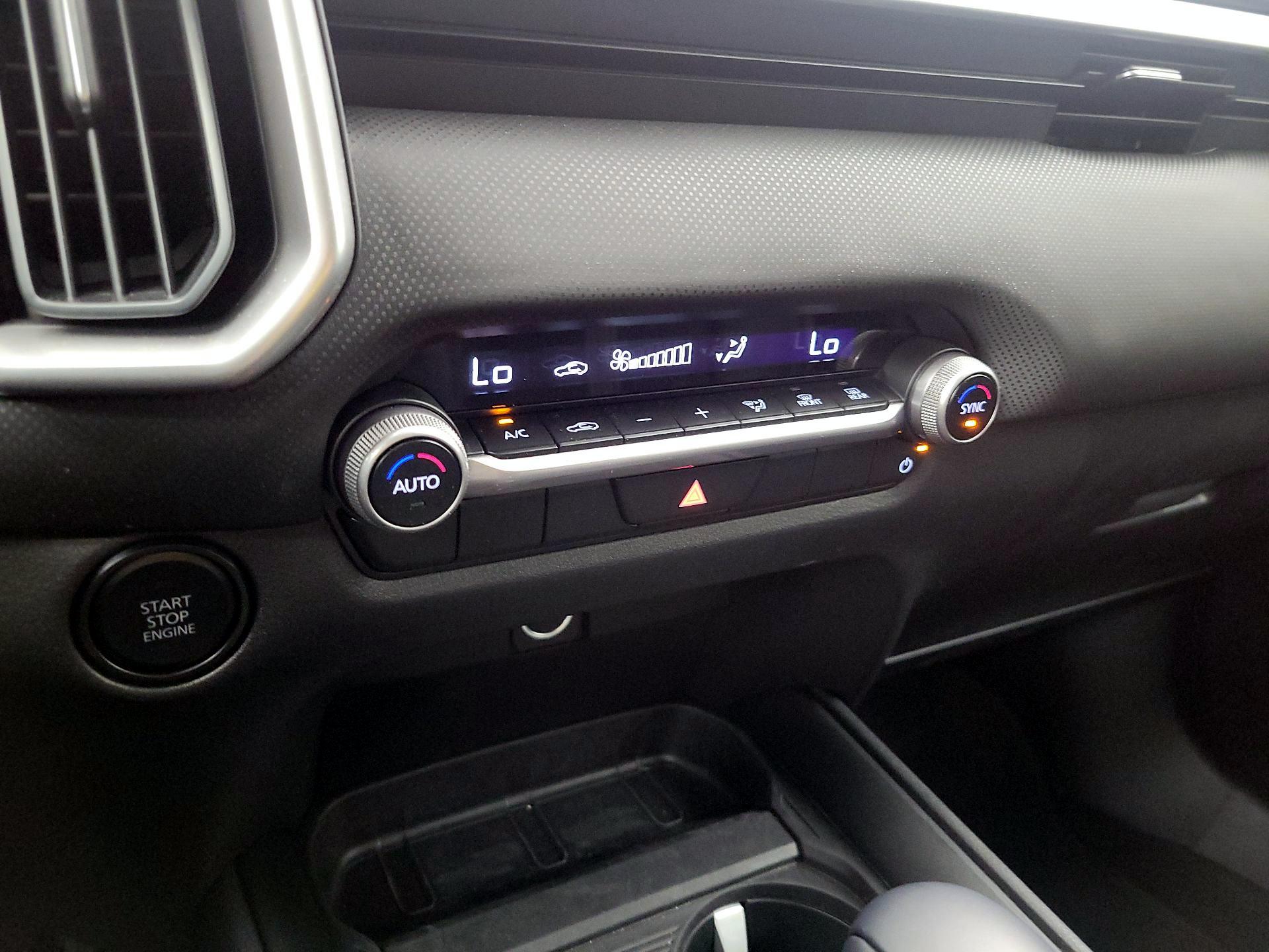 Thumbnail: 2025 Mazda CX-50 - 16