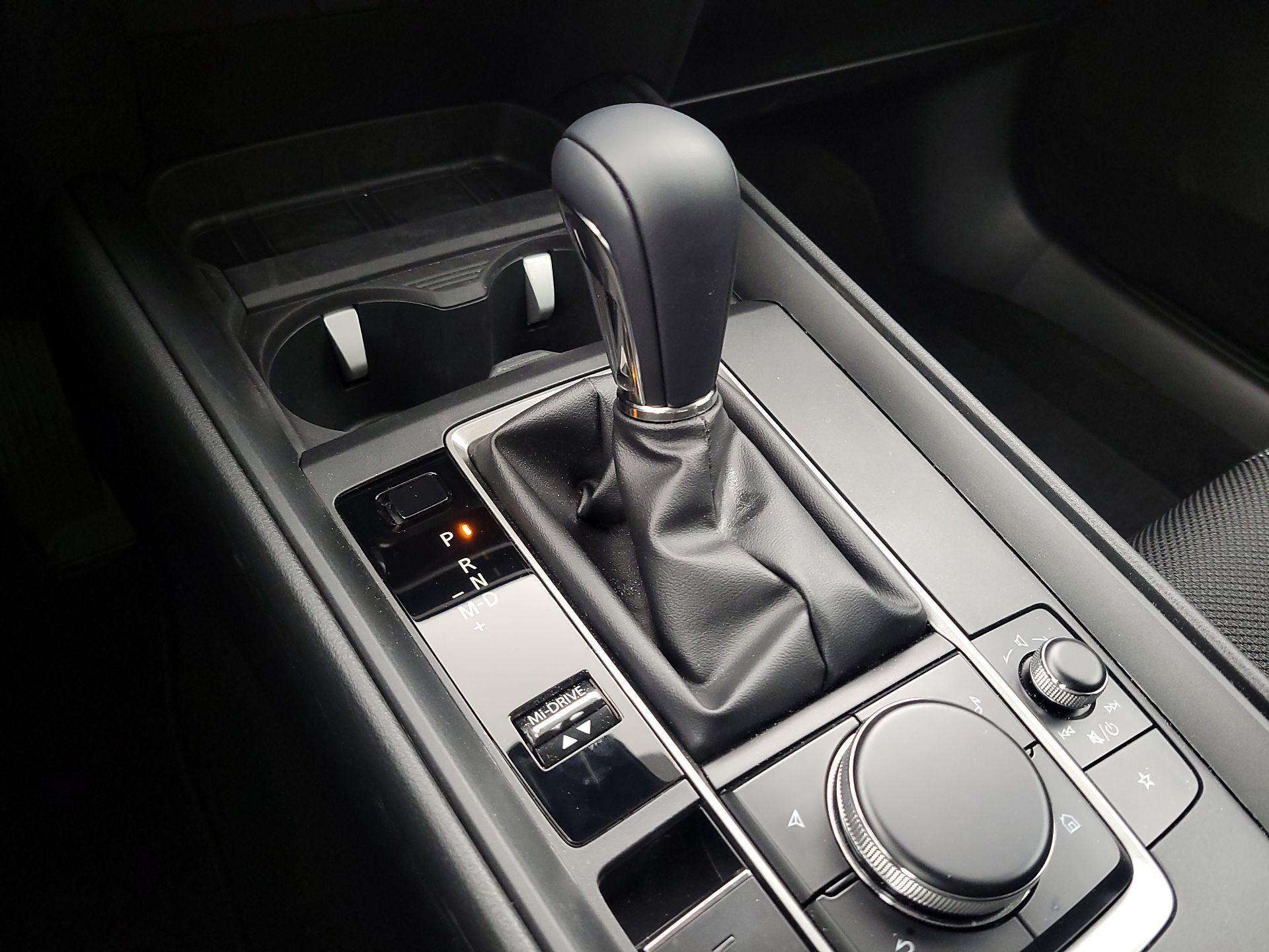 Thumbnail: 2025 Mazda CX-50 - 17