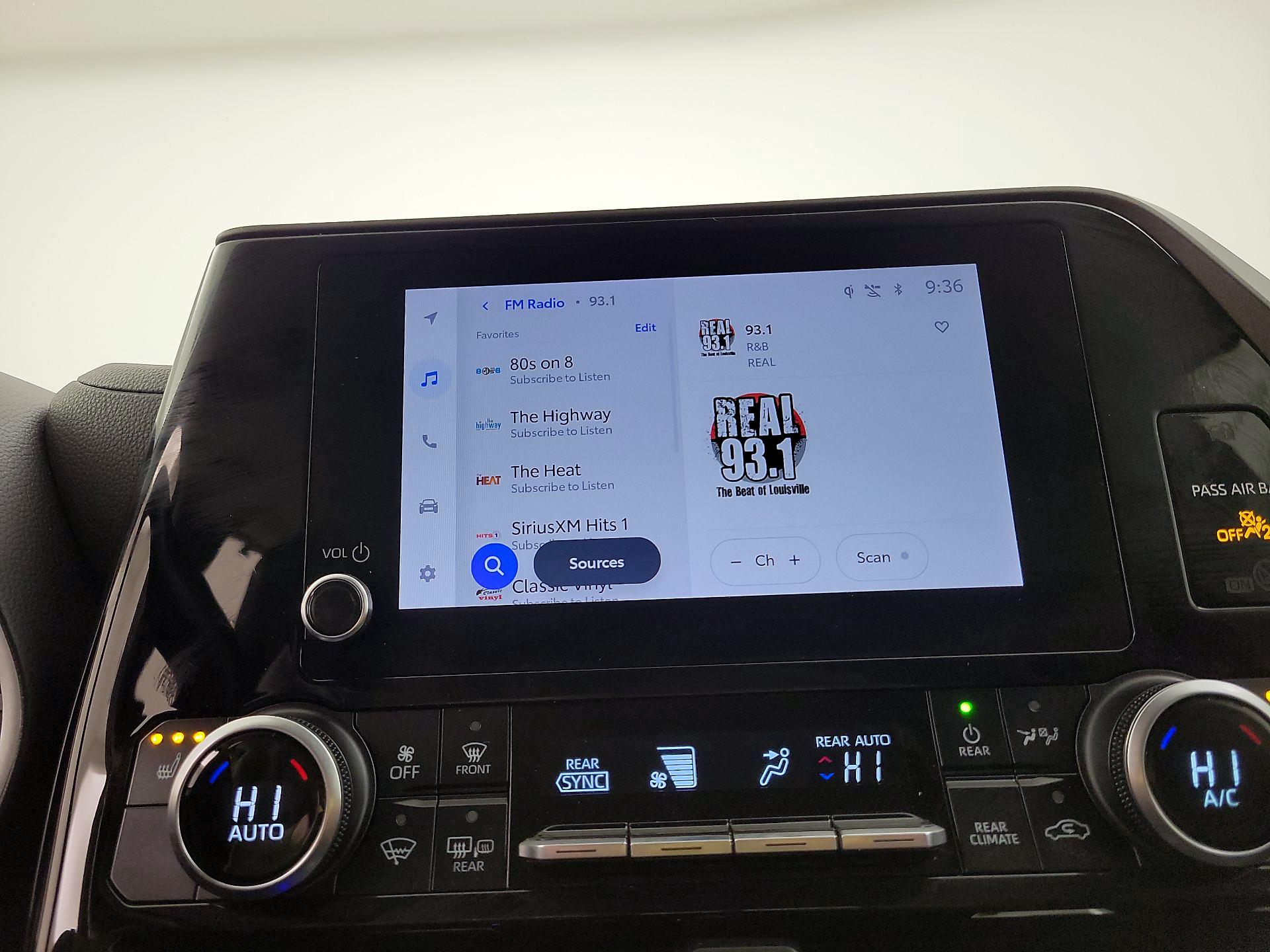 Thumbnail: 2024 Toyota Highlander - 16