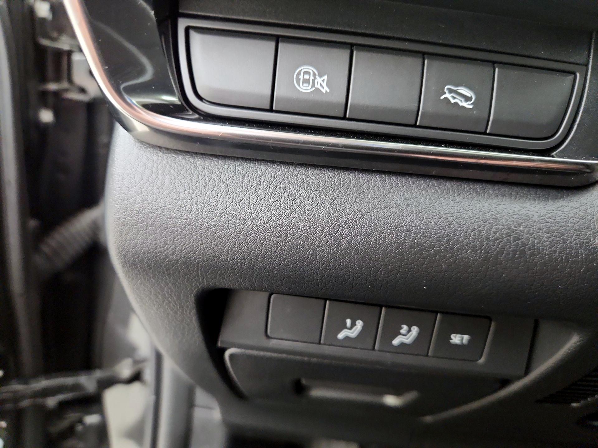 Thumbnail: 2025 Mazda CX-30 - 13