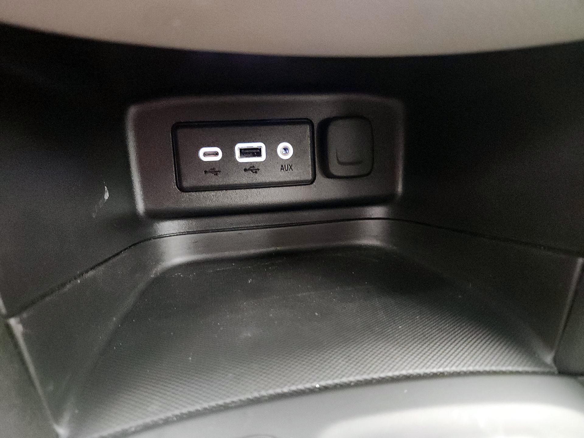 Thumbnail: 2023 Chevrolet Equinox - 18