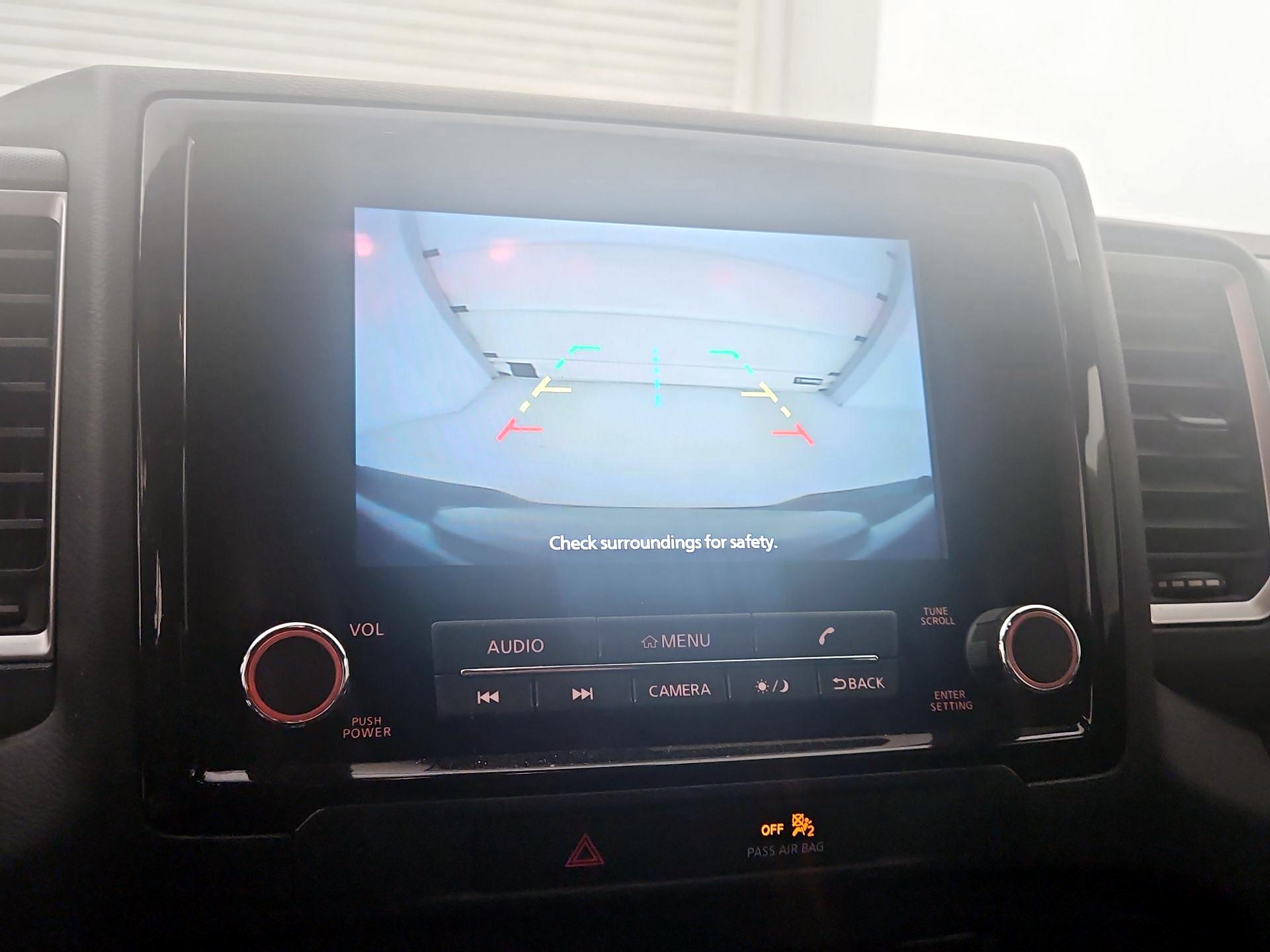 Thumbnail: 2022 Nissan Frontier - 14