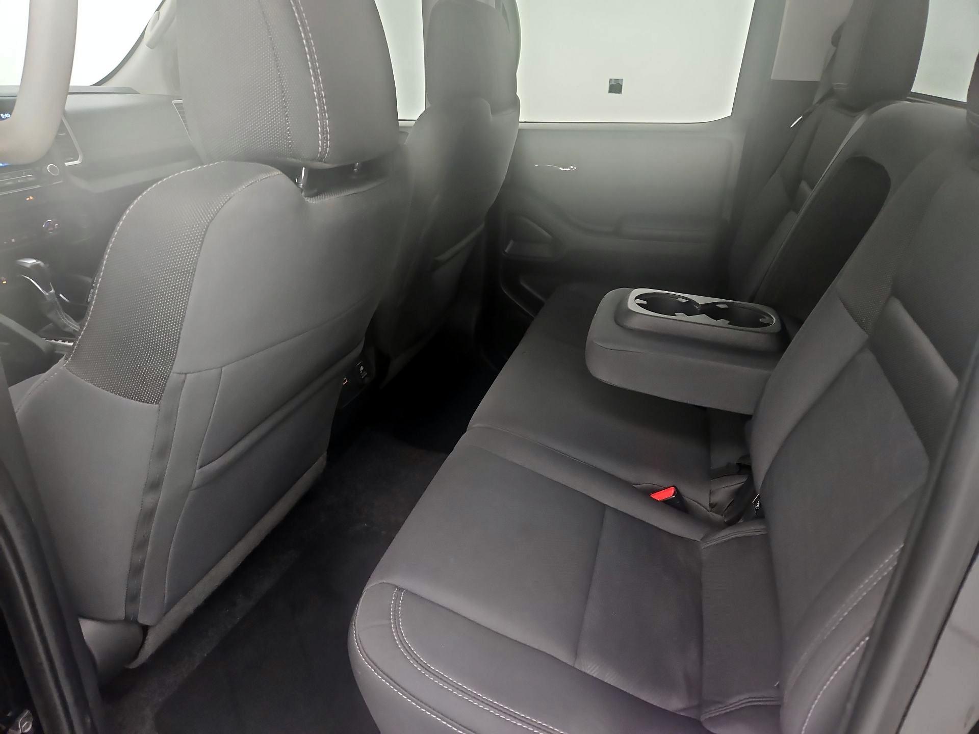 Thumbnail: 2022 Nissan Frontier - 19