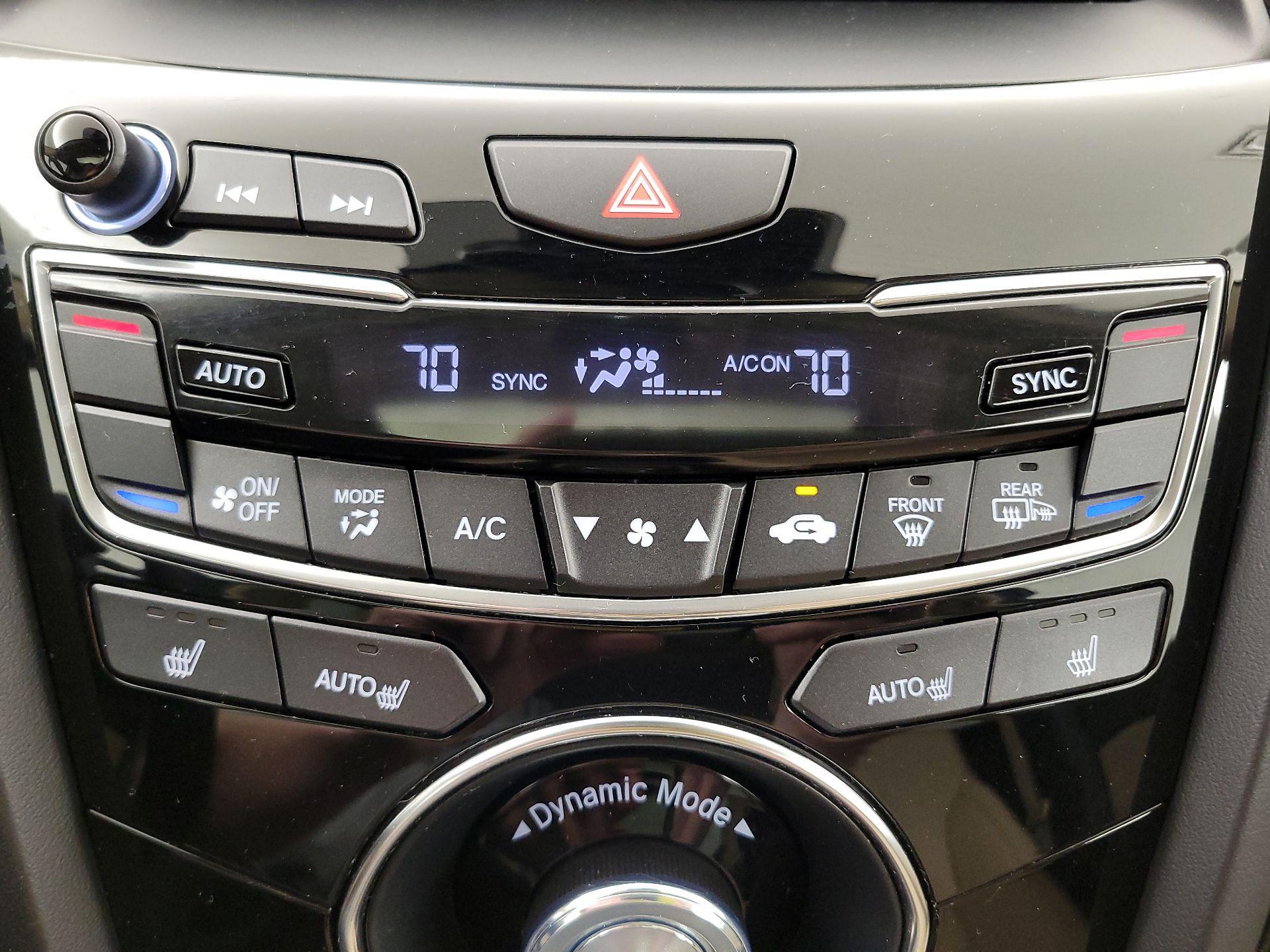 Thumbnail: 2022 Acura RDX - 17