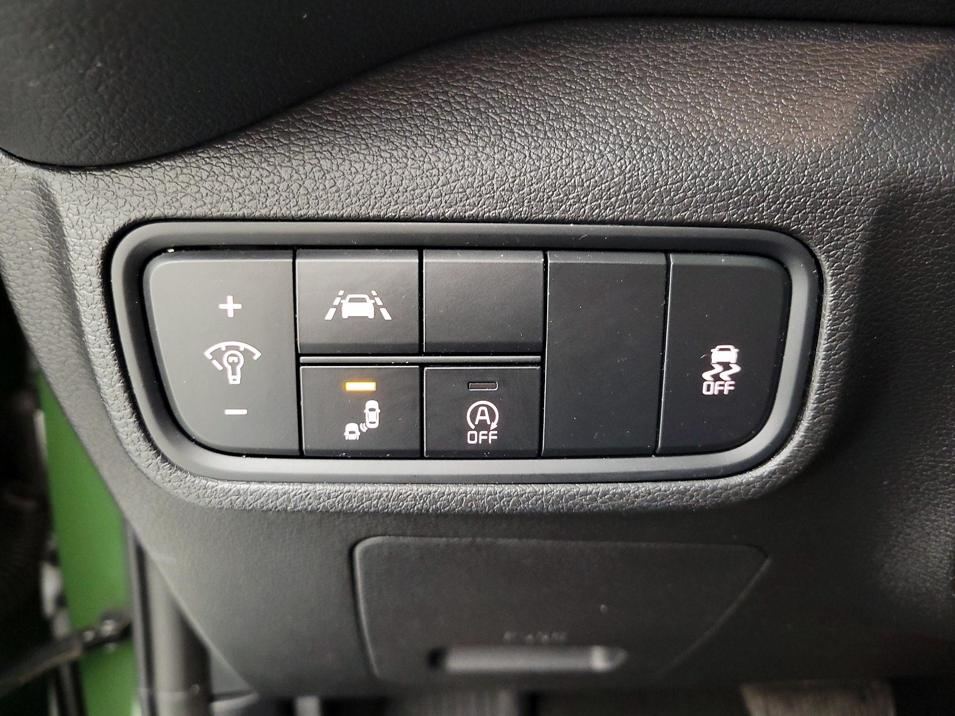 Thumbnail: 2021 Kia Soul - 13