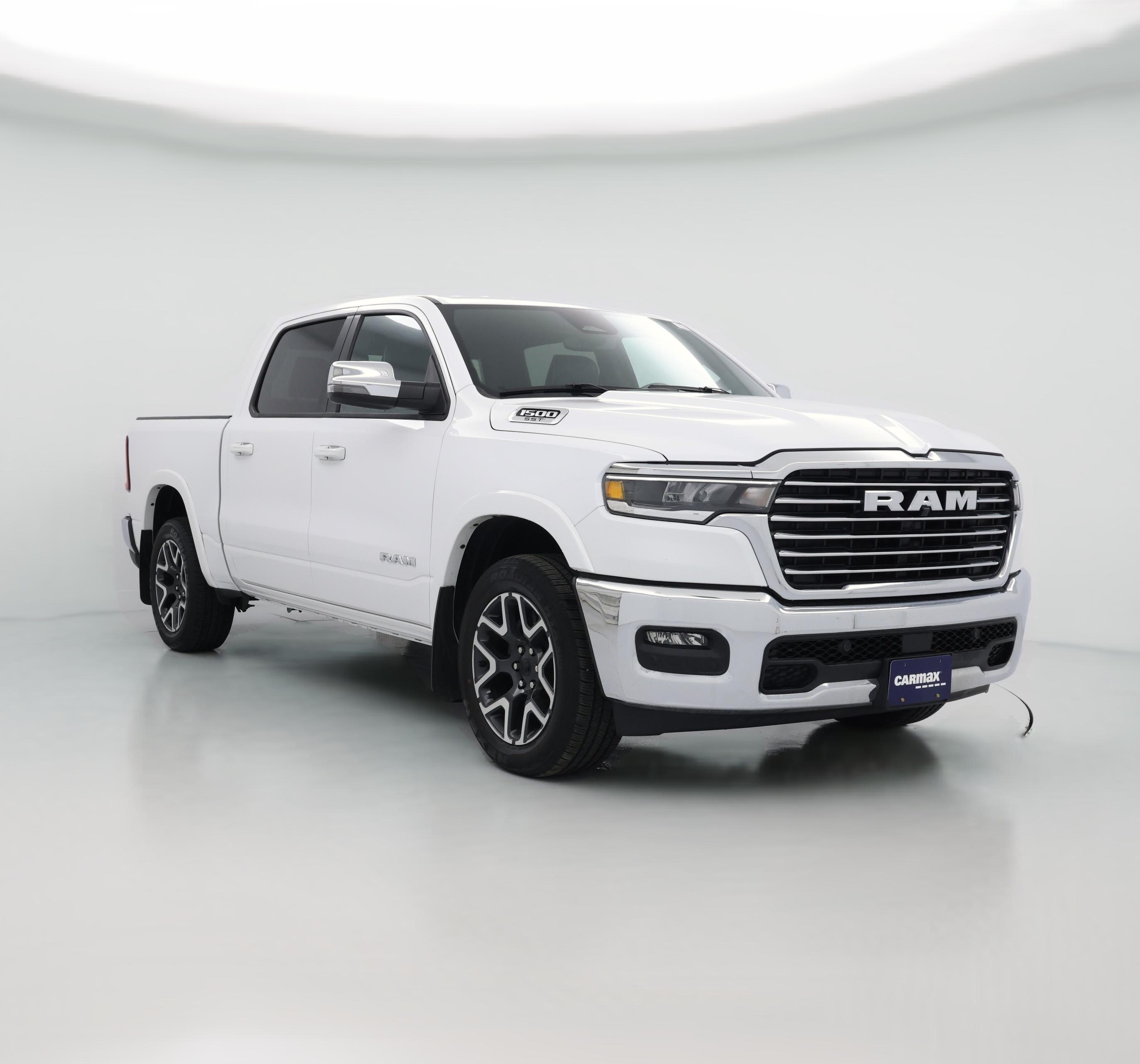 Thumbnail: 2025 RAM 1500 - 1