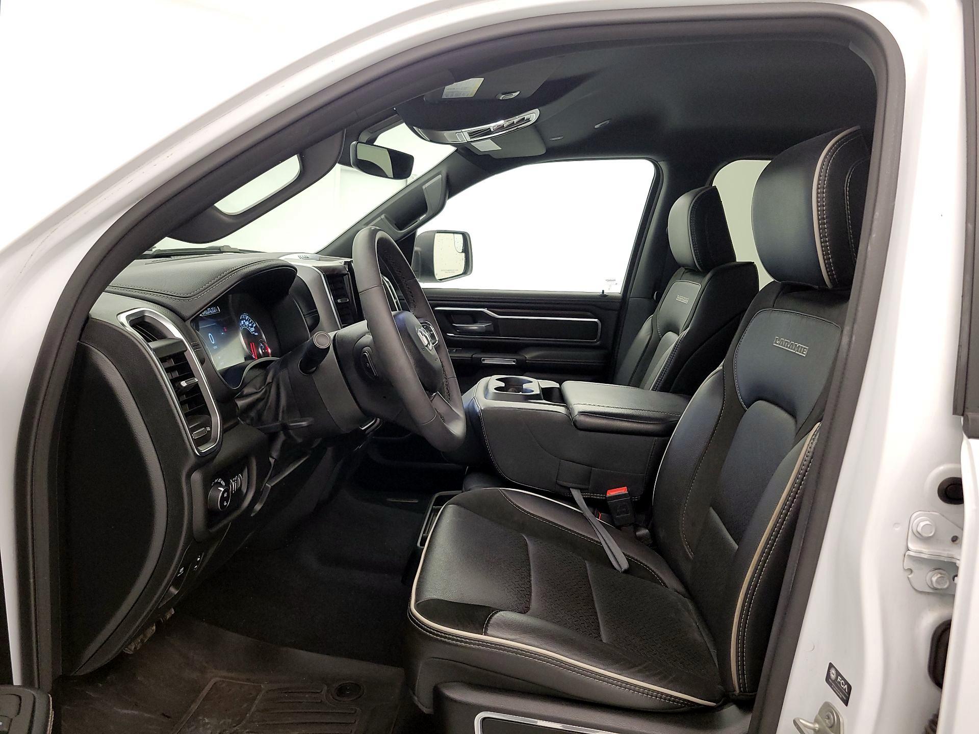 Thumbnail: 2025 RAM 1500 - 11