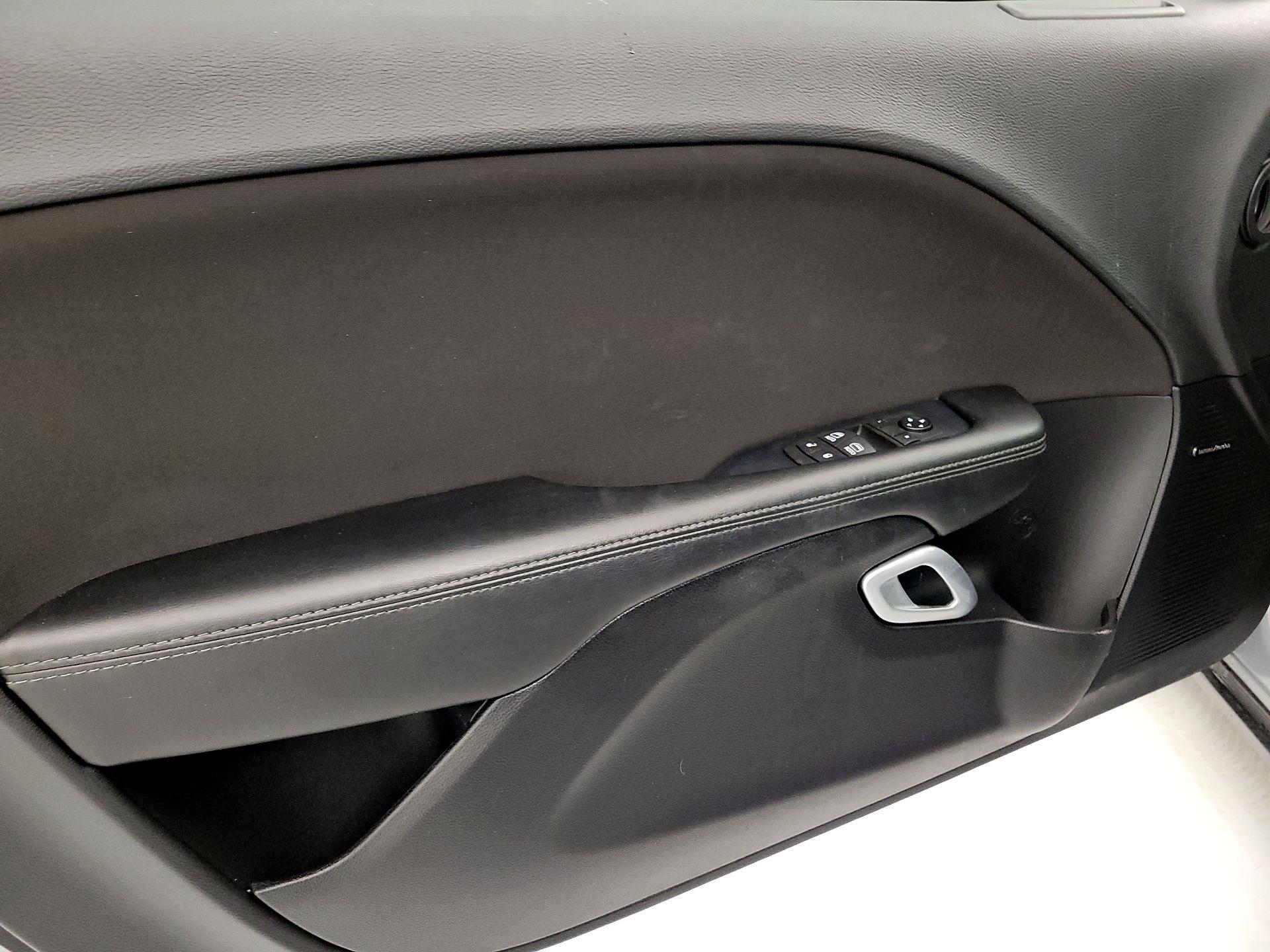 Thumbnail: 2021 Dodge Challenger - 12