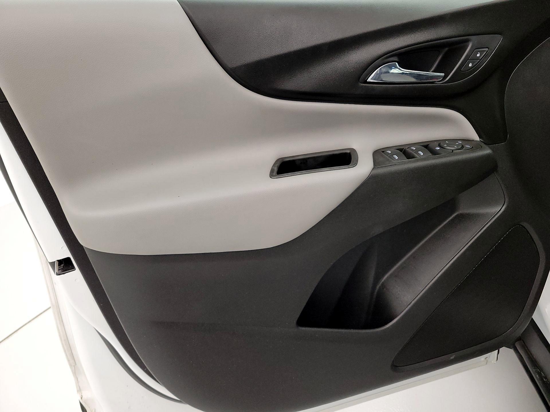 Thumbnail: 2021 Chevrolet Equinox - 12