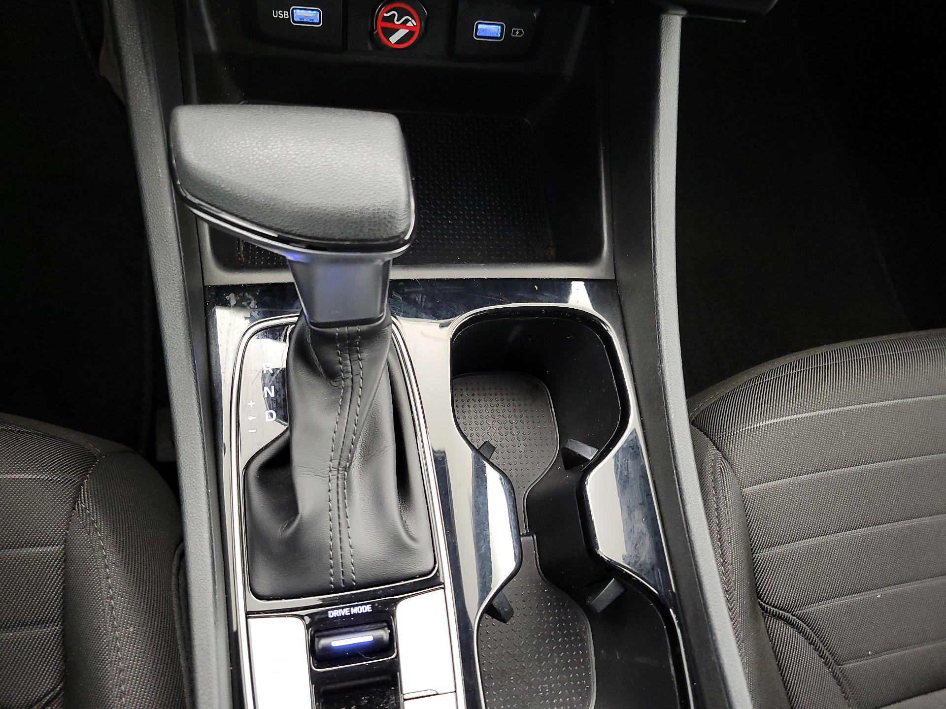 Thumbnail: 2022 Hyundai Santa Cruz - 17