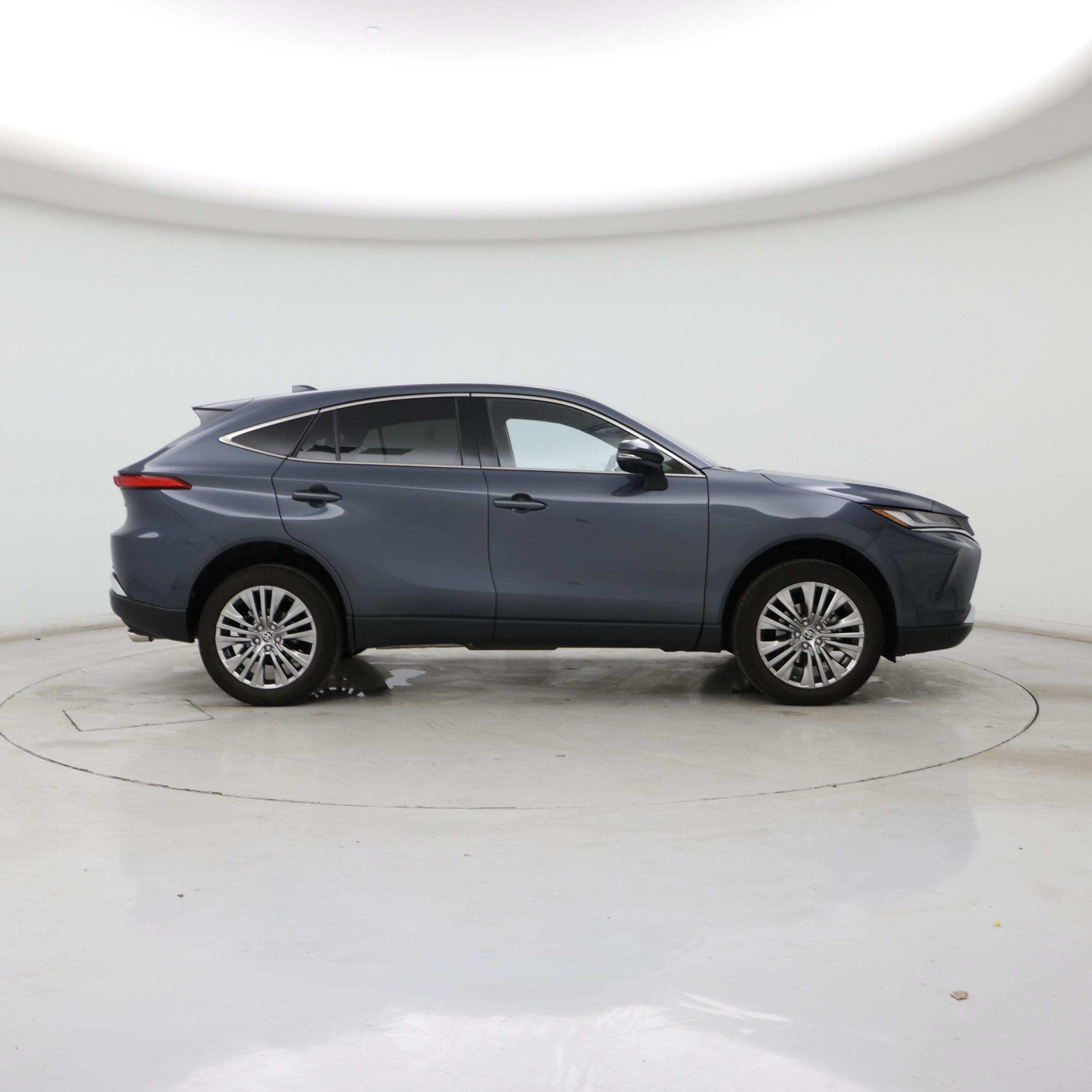 Thumbnail: 2024 Toyota Venza - 7