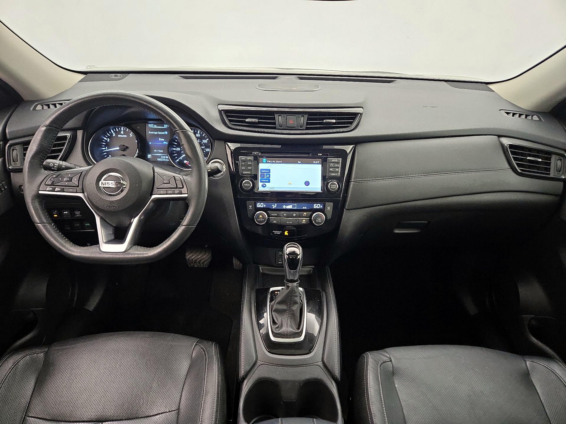 Thumbnail: 2017 Nissan Rogue - 9