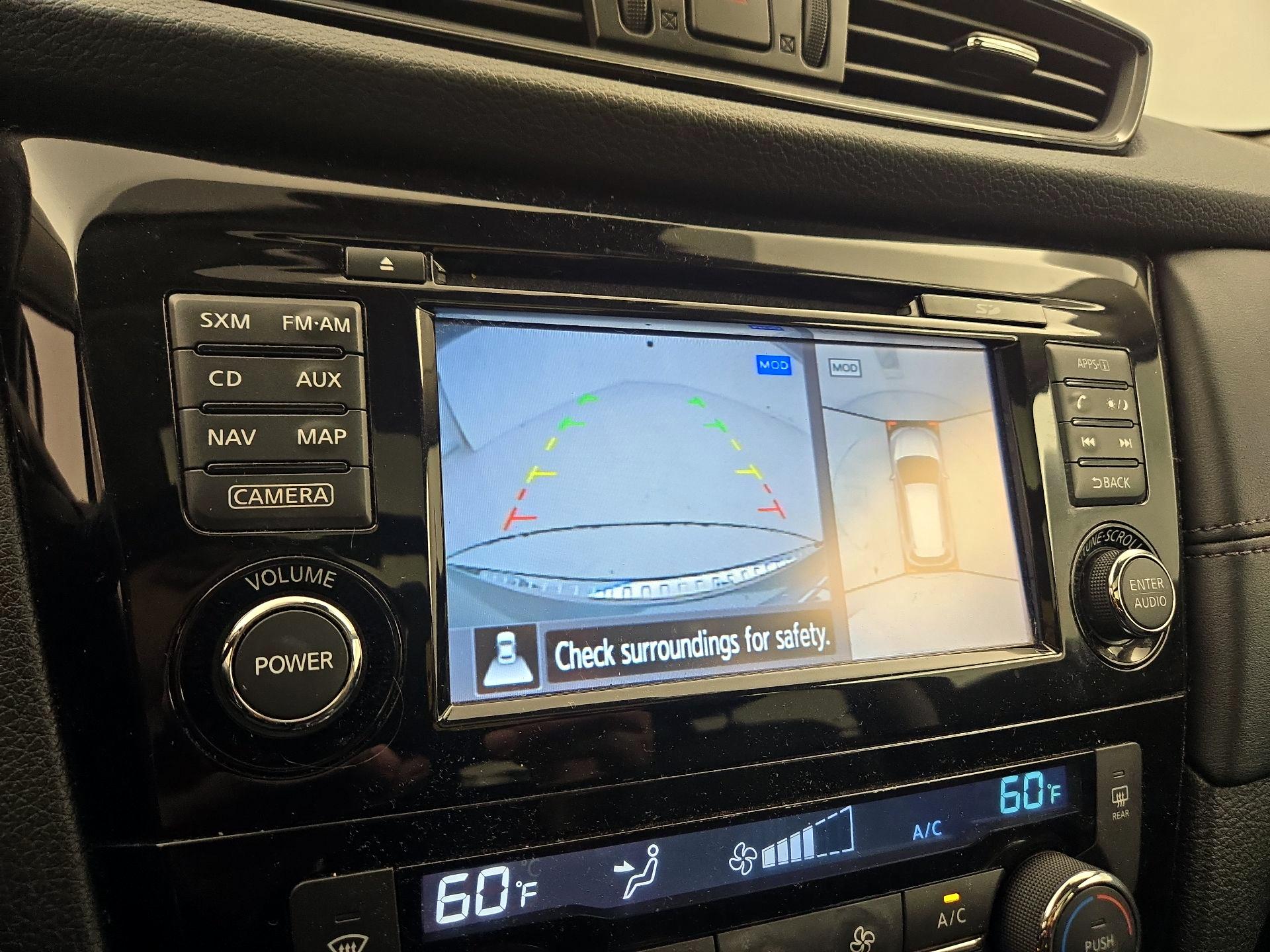 Thumbnail: 2017 Nissan Rogue - 15