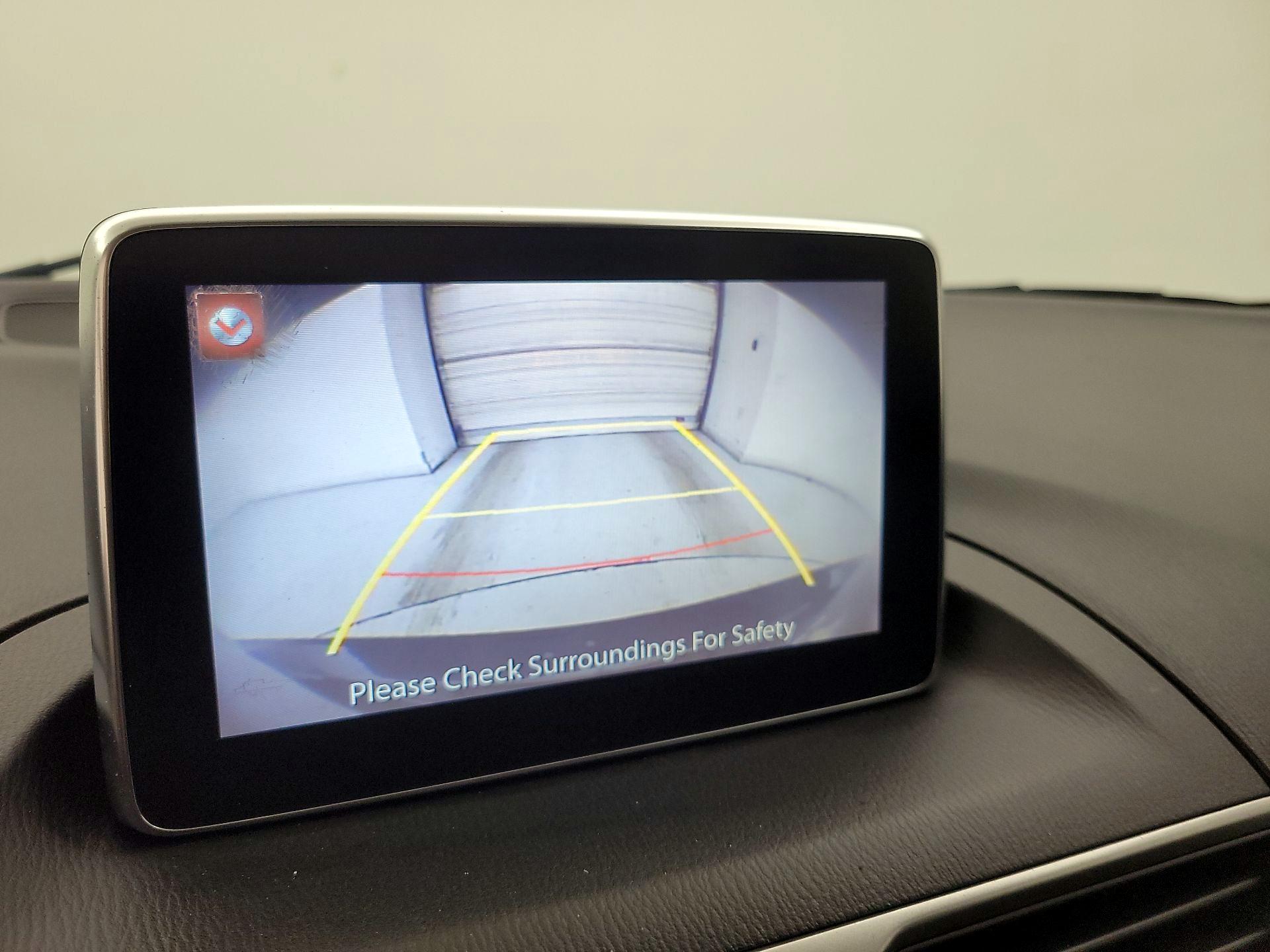 Thumbnail: 2016 Mazda Mazda3 - 15