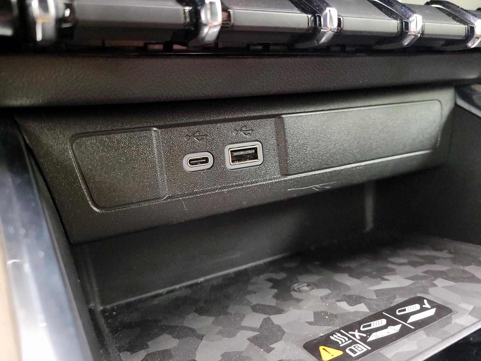 Thumbnail: 2023 GMC Canyon - 18