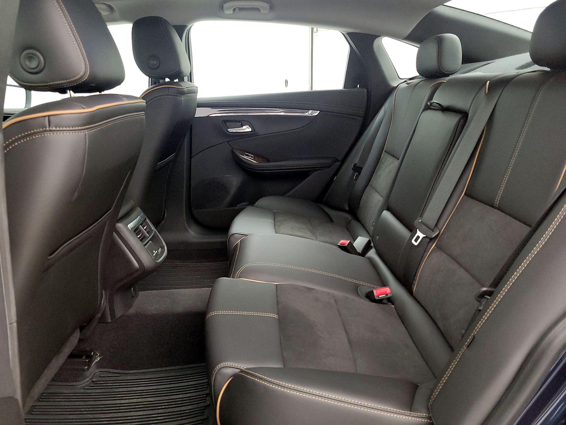 Thumbnail: 2015 Chevrolet Impala - 18