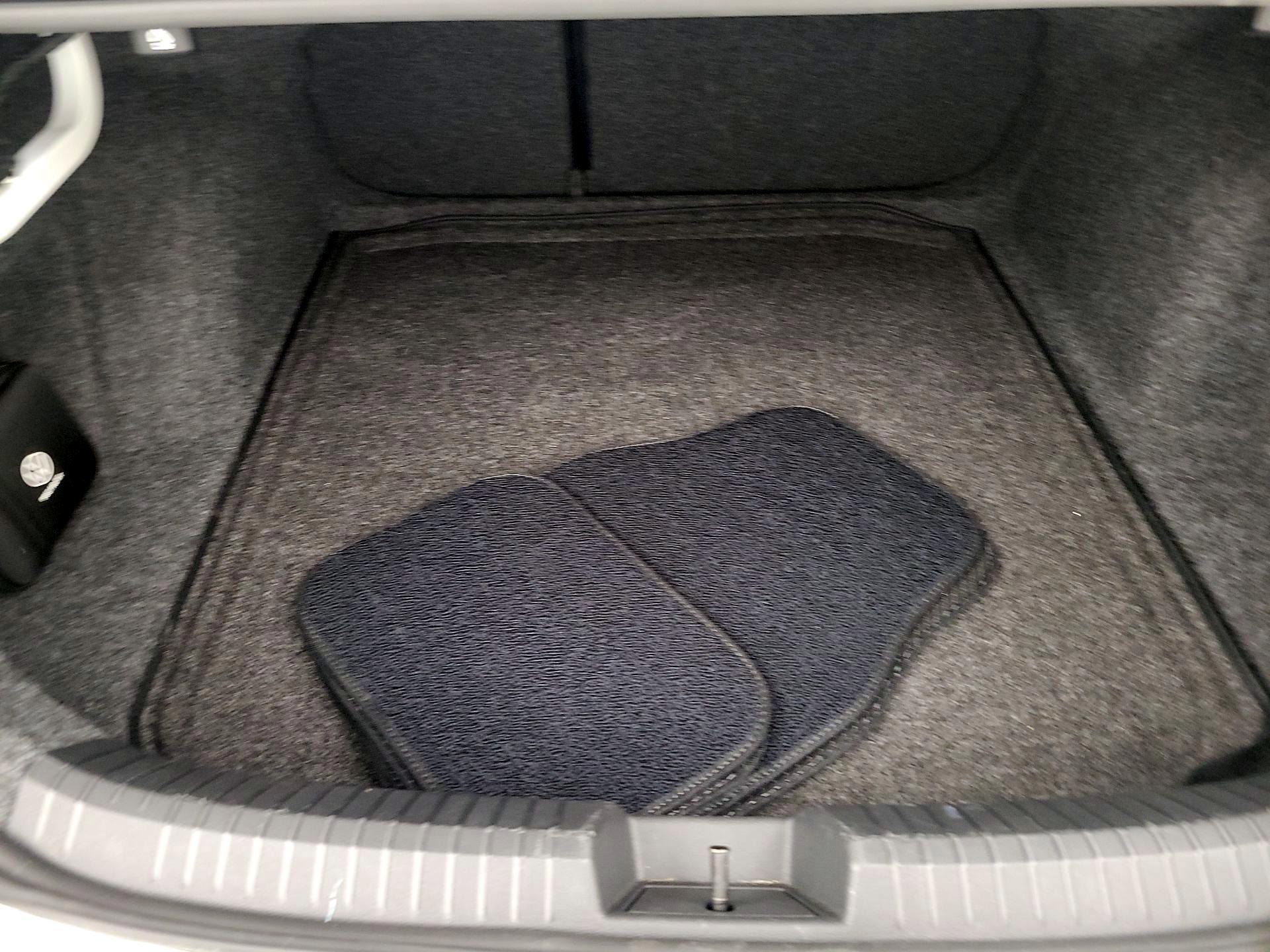 Thumbnail: 2025 Volkswagen Jetta - 20