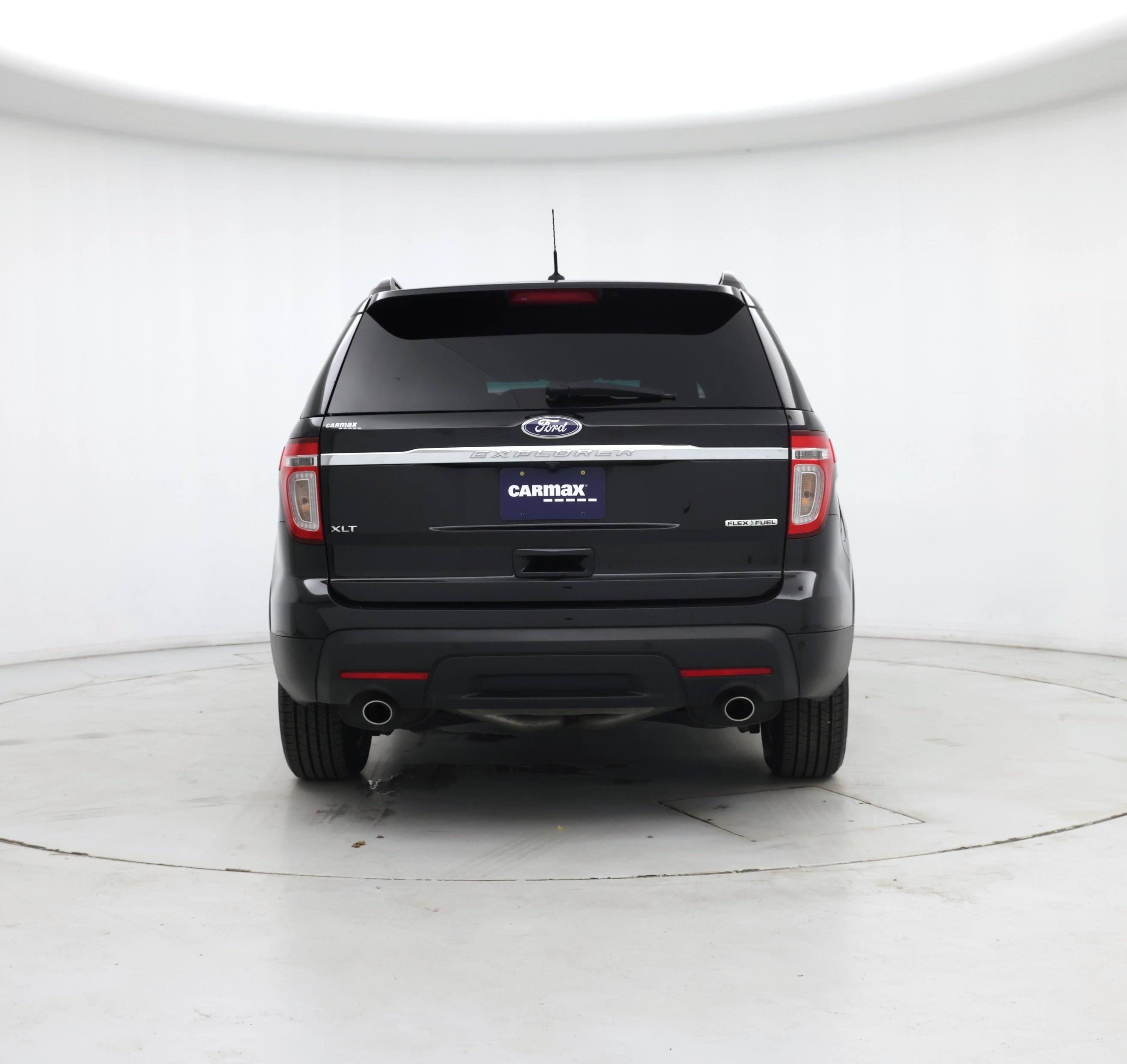 Thumbnail: 2015 Ford Explorer - 6